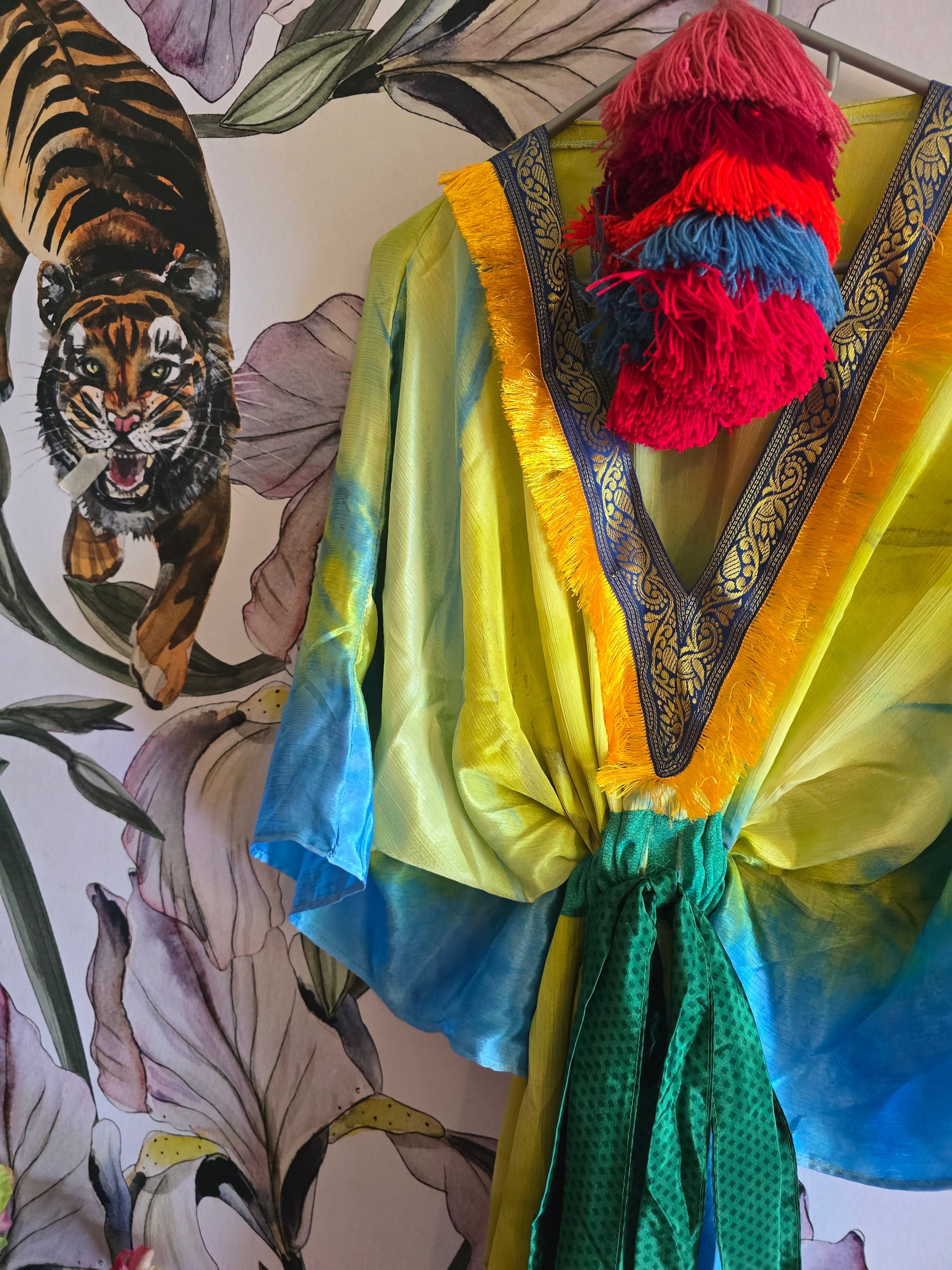 The SHORT KAFTAN
