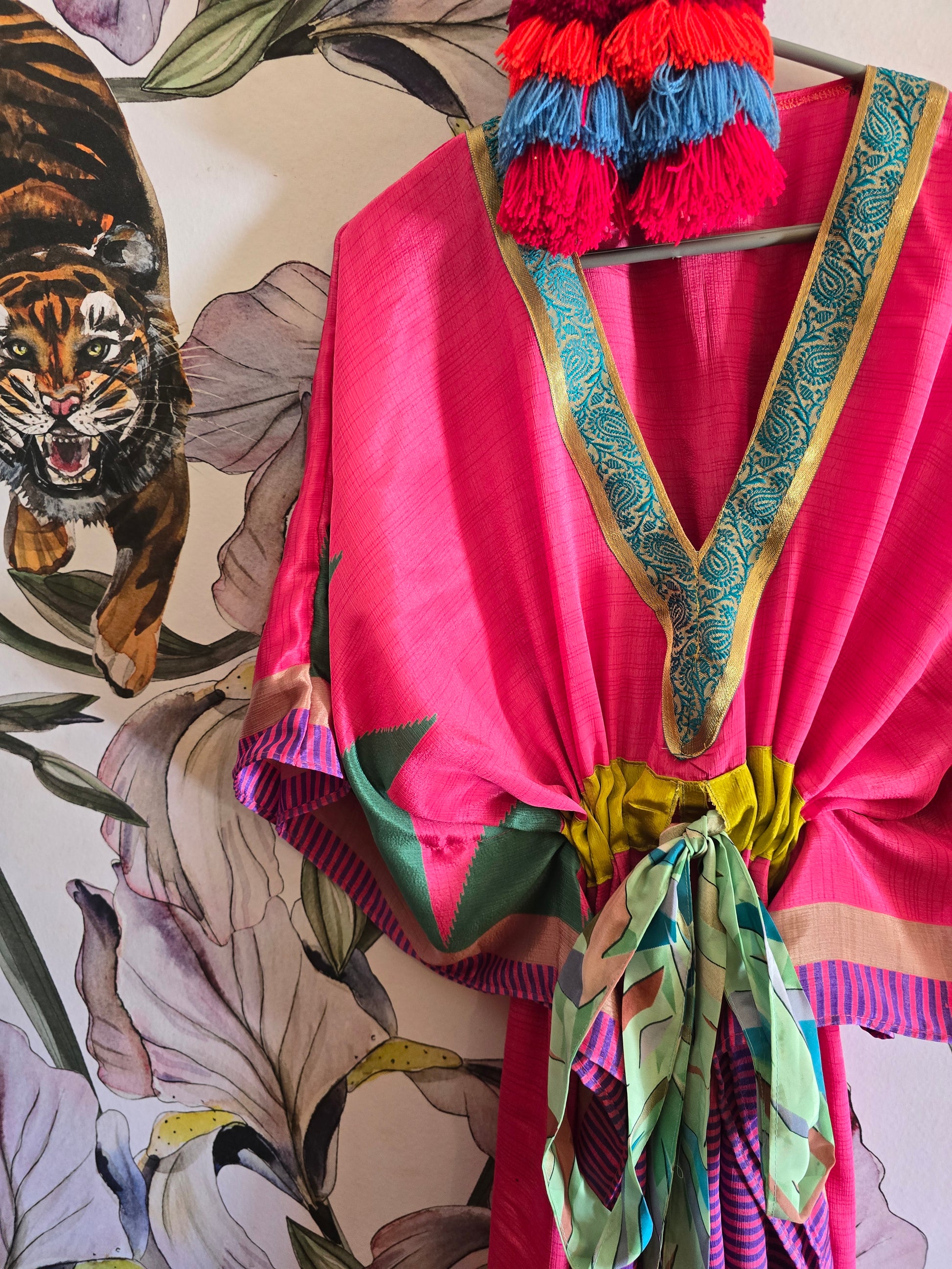 The SHORT KAFTAN
