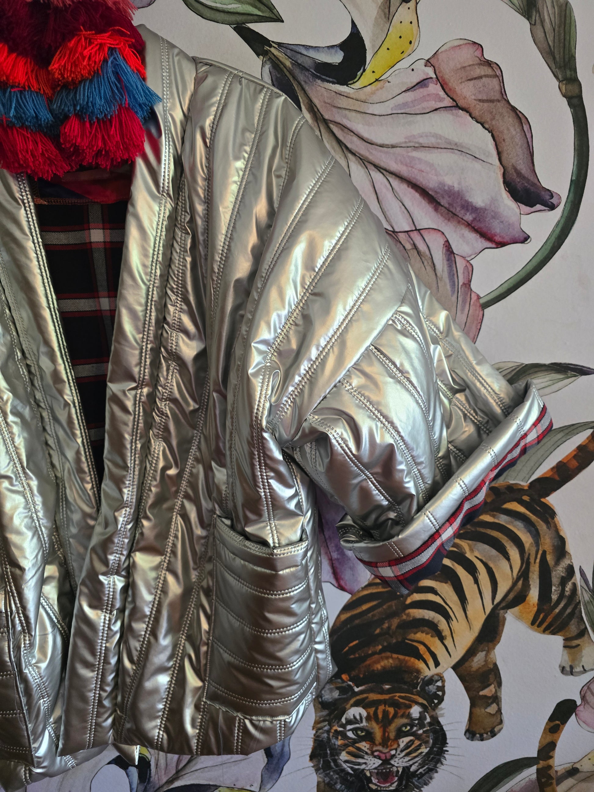 The COOL MOM PUFFER JACKET ( FULLY REVERSIBLE)