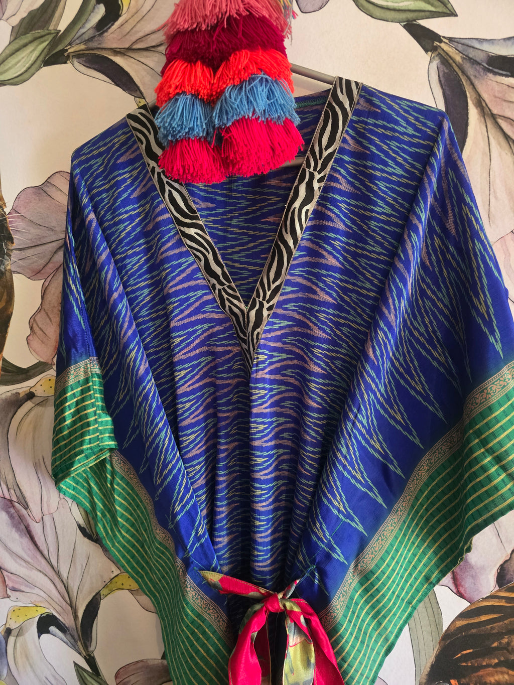 The LONG KAFTAN WITH SEPERATE TIE