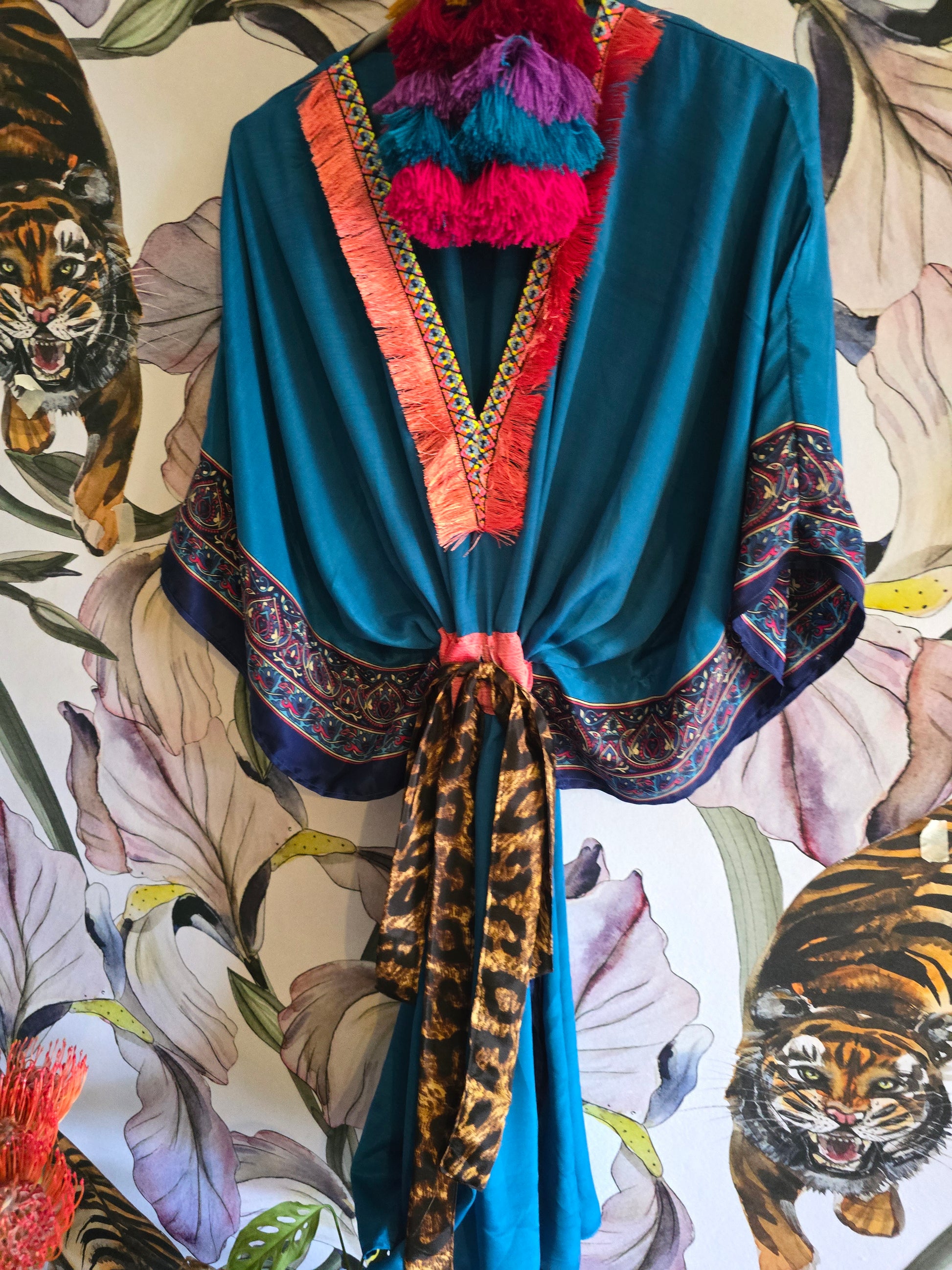The SHORT KAFTAN