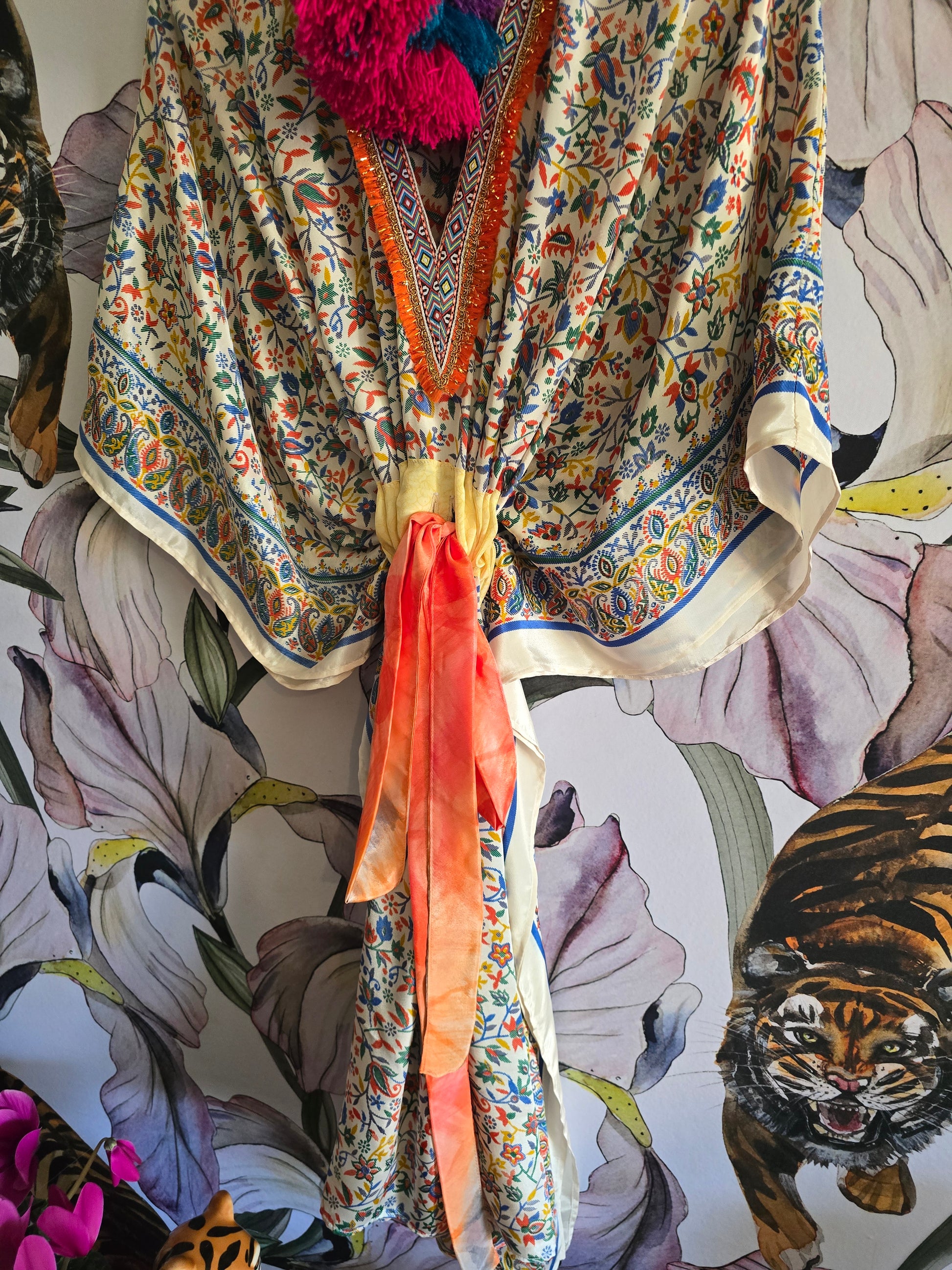 The SHORT KAFTAN