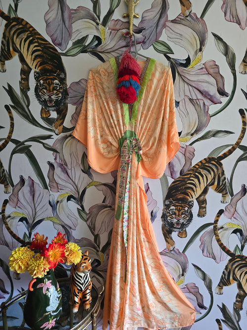 The LONG KAFTAN