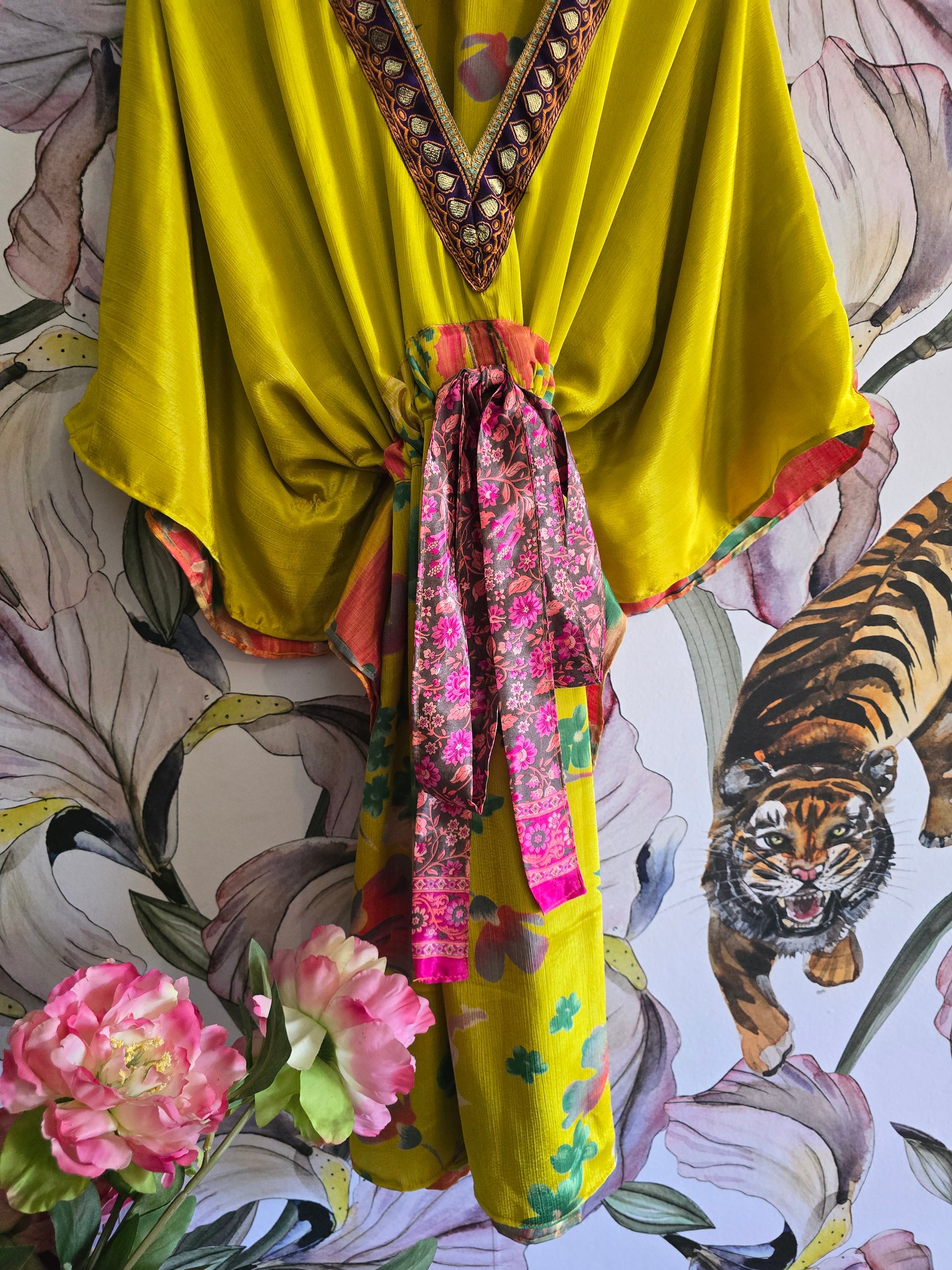 The SHORT KAFTAN