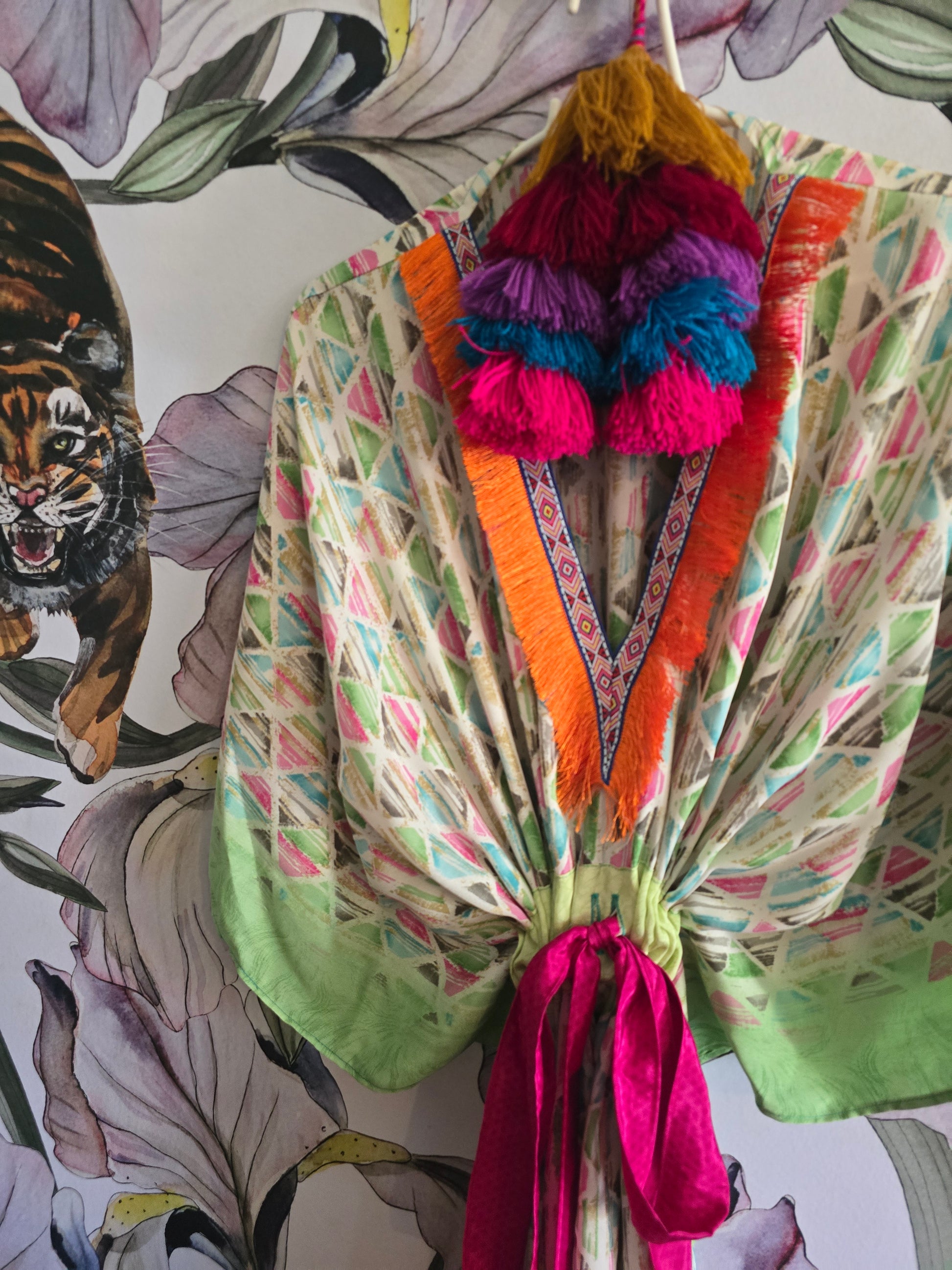 The SHORT KAFTAN