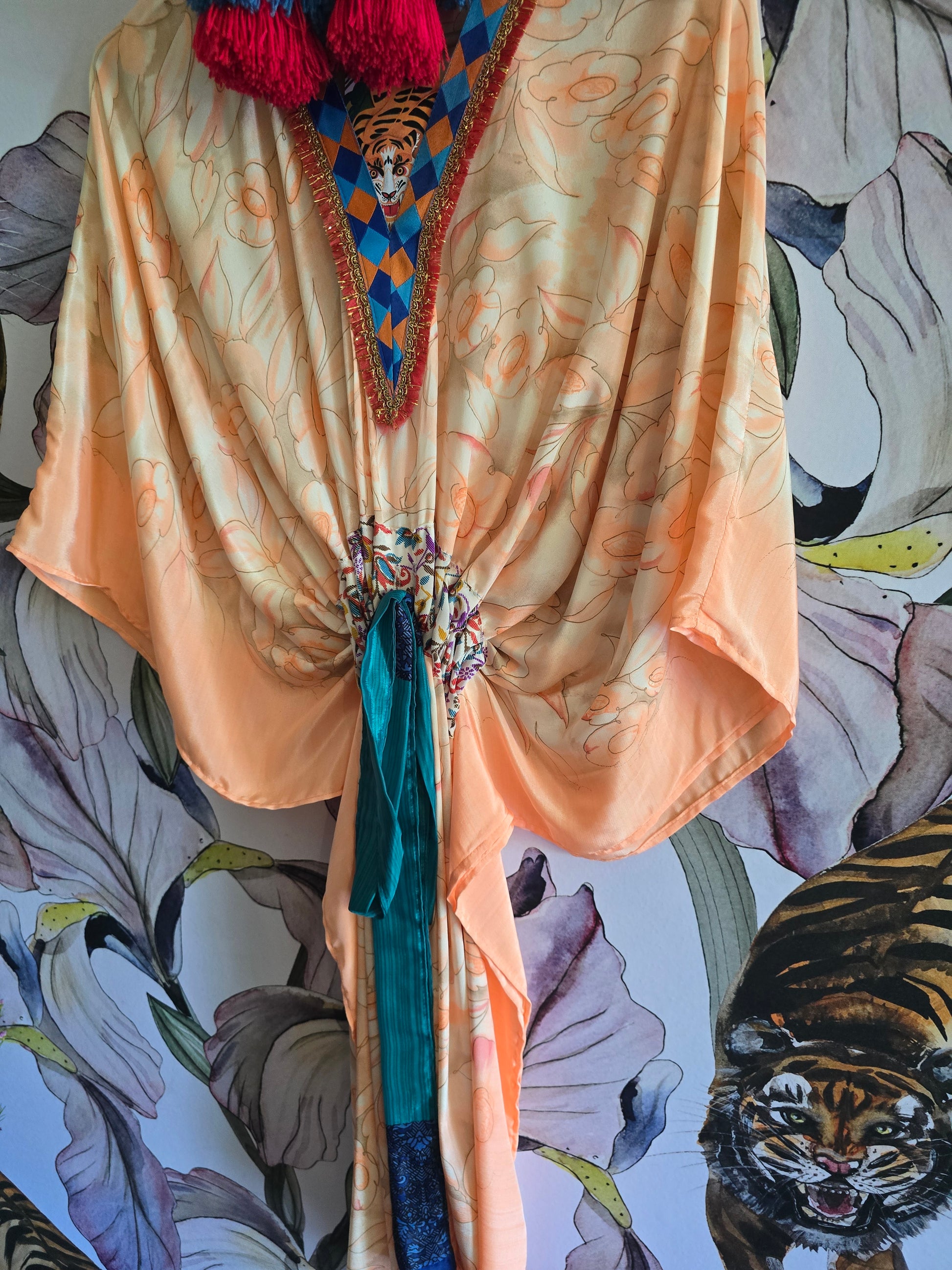 The SHORT KAFTAN