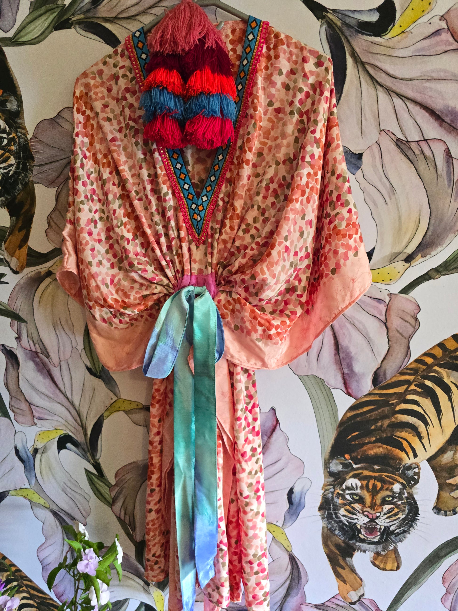 The SHORT KAFTAN