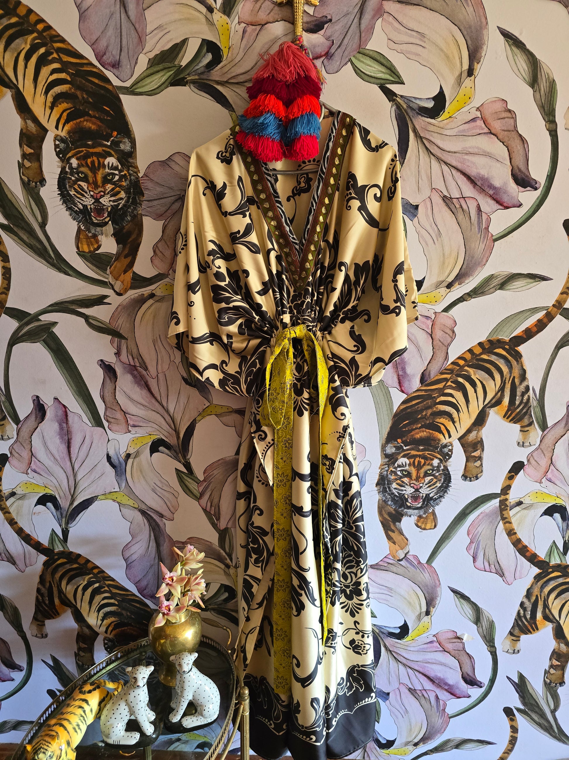 The LONG CAPRI KAFTAN