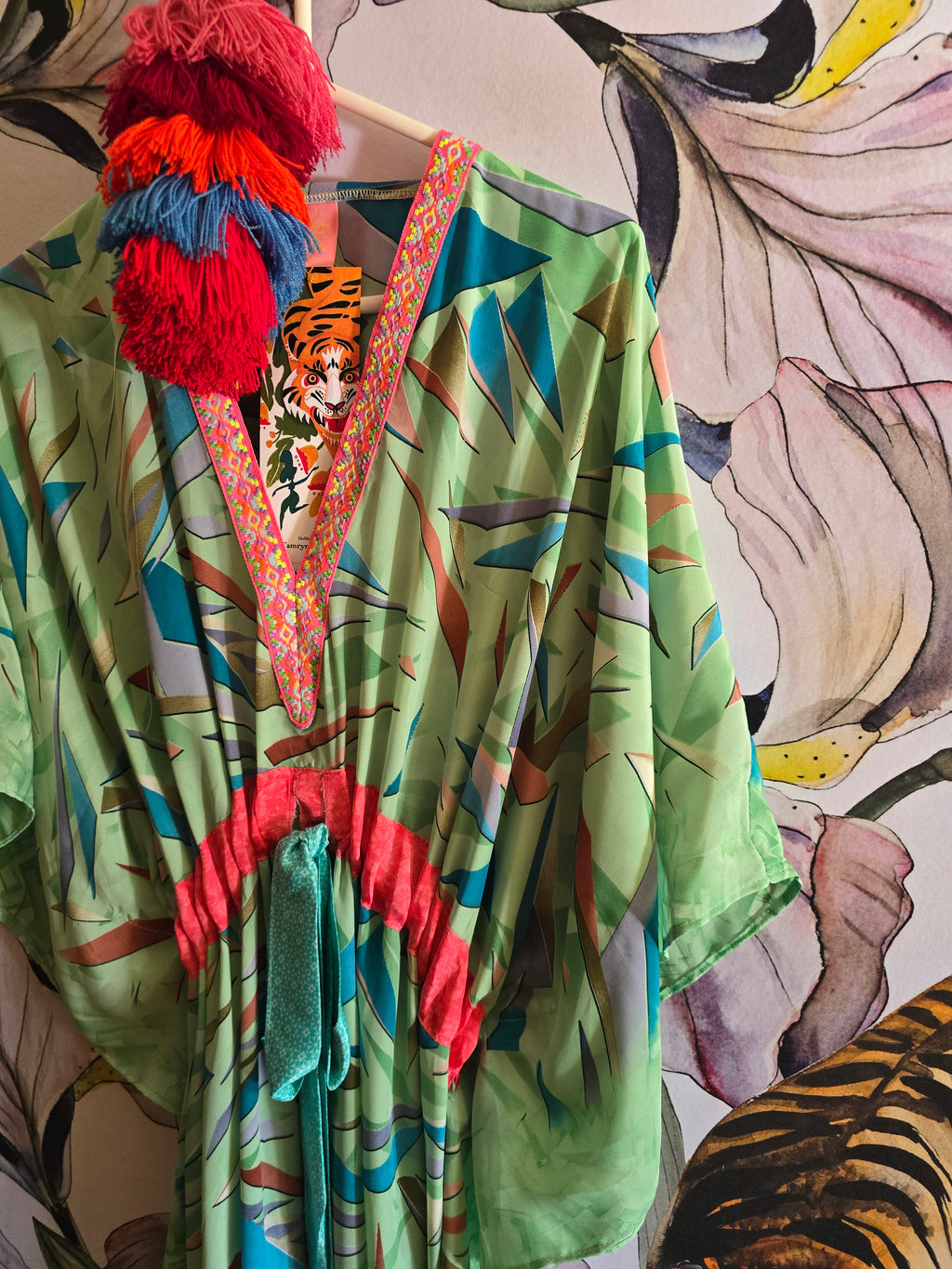 The SHORT KAFTAN