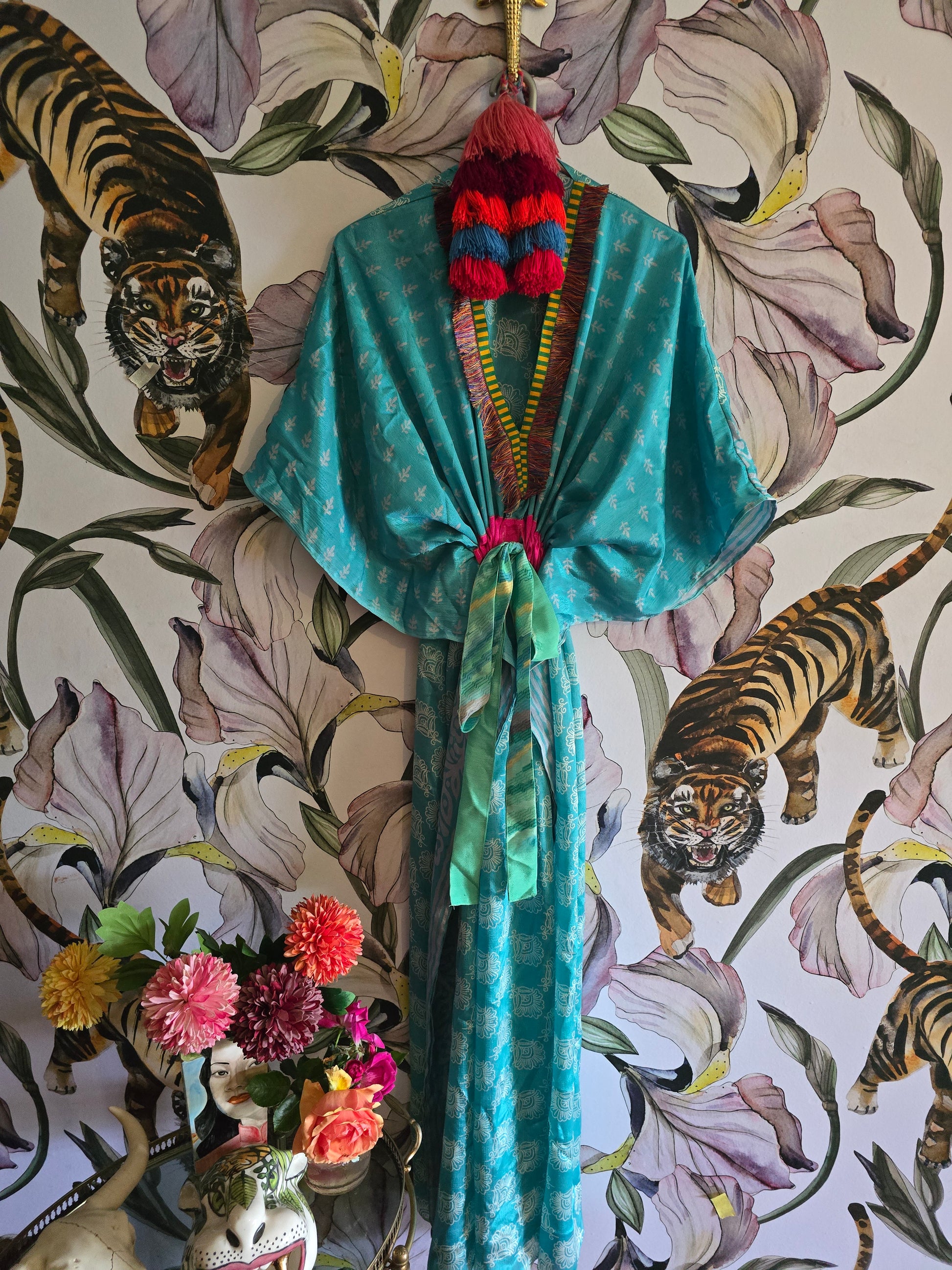 The LONG KAFTAN
