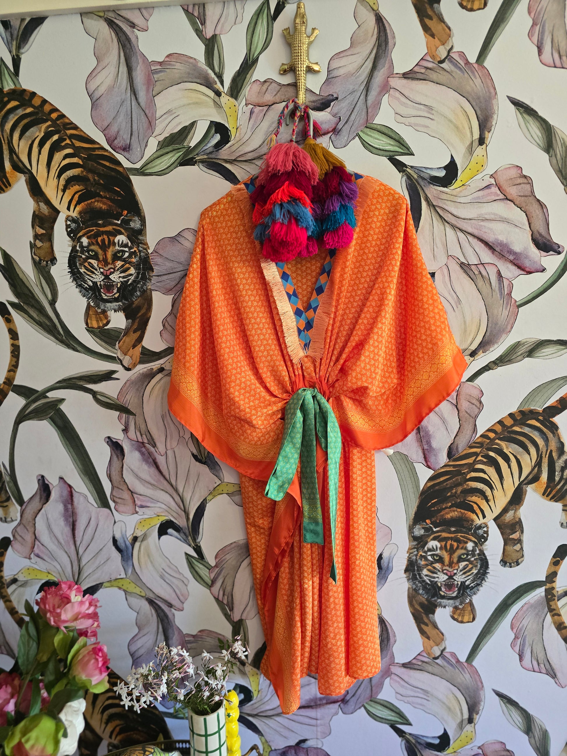 The SHORT KAFTAN