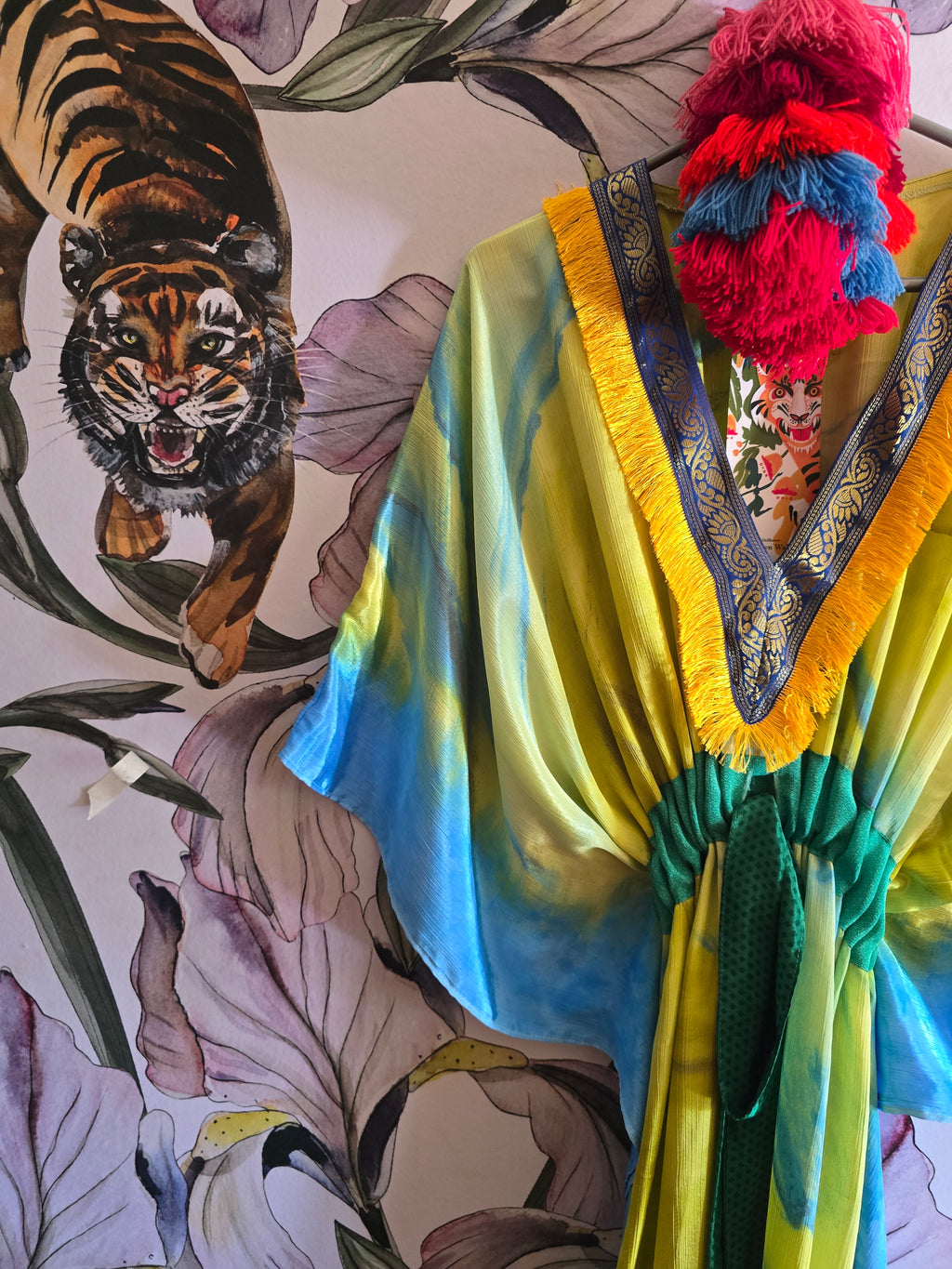 The SHORT KAFTAN