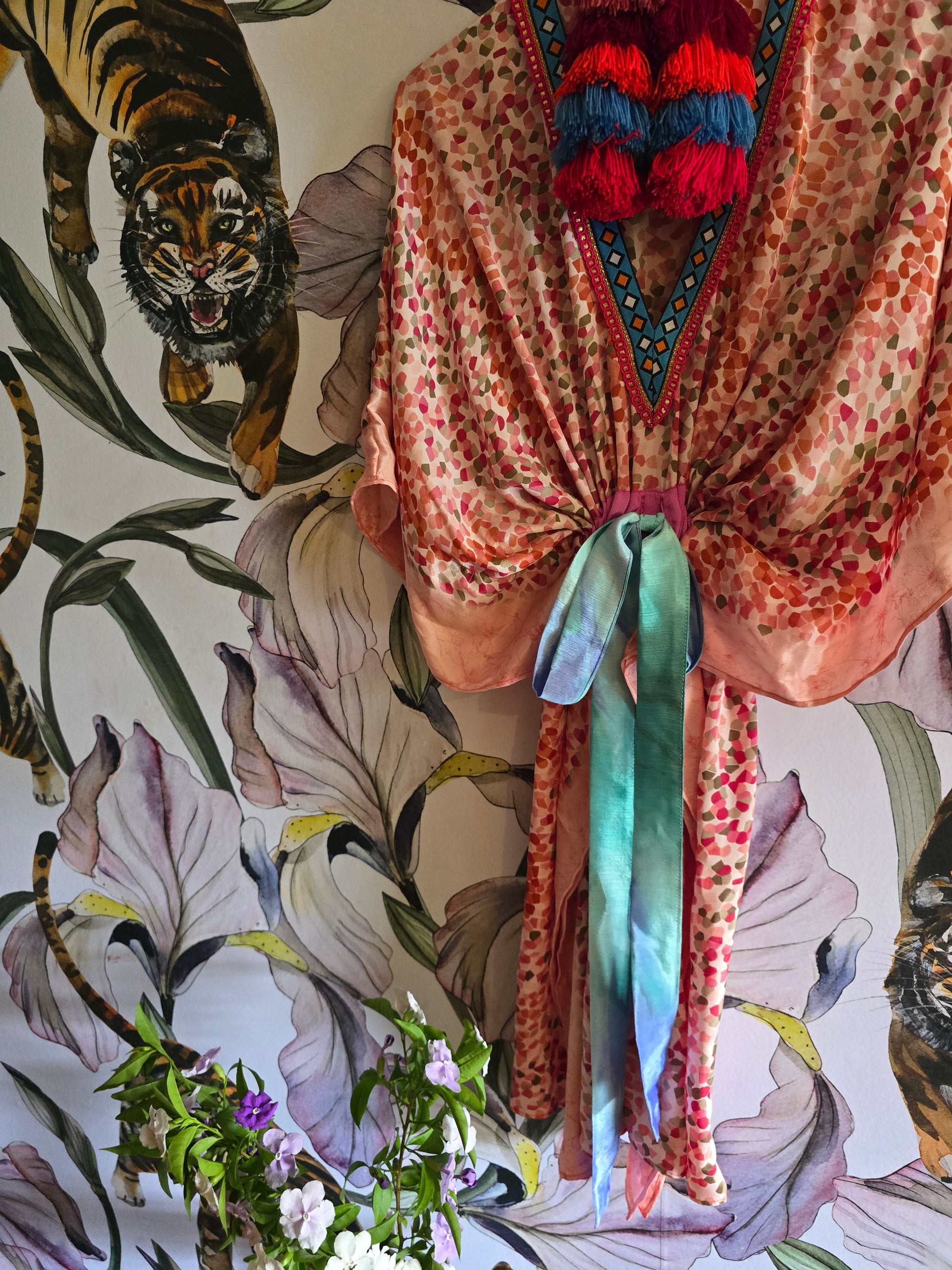 The SHORT KAFTAN
