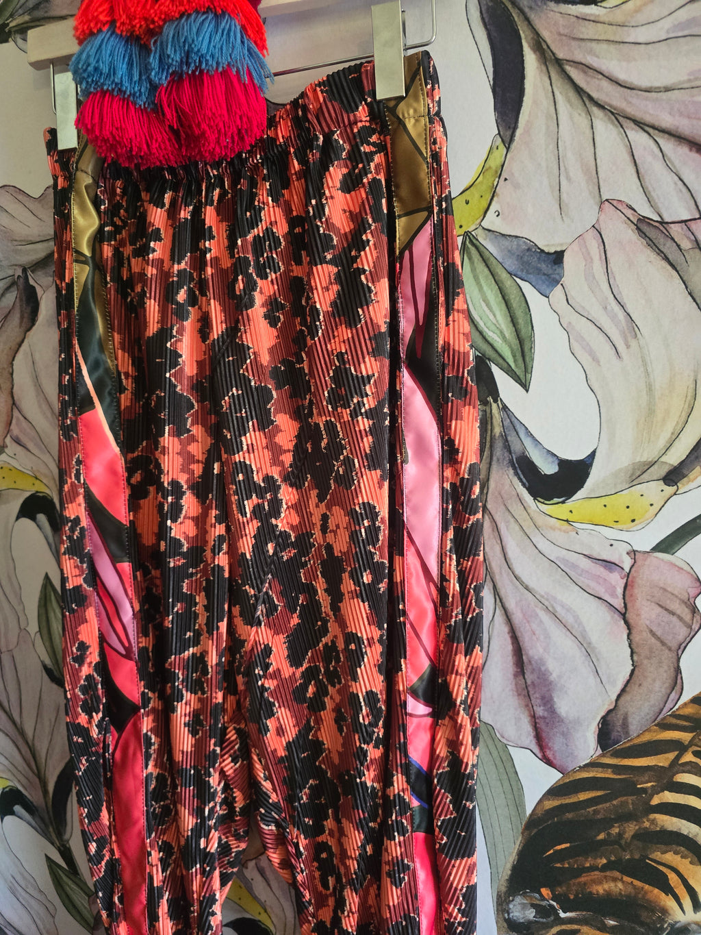 The ELECTRIC LEOPARD SET size: L/XL WATERMELON