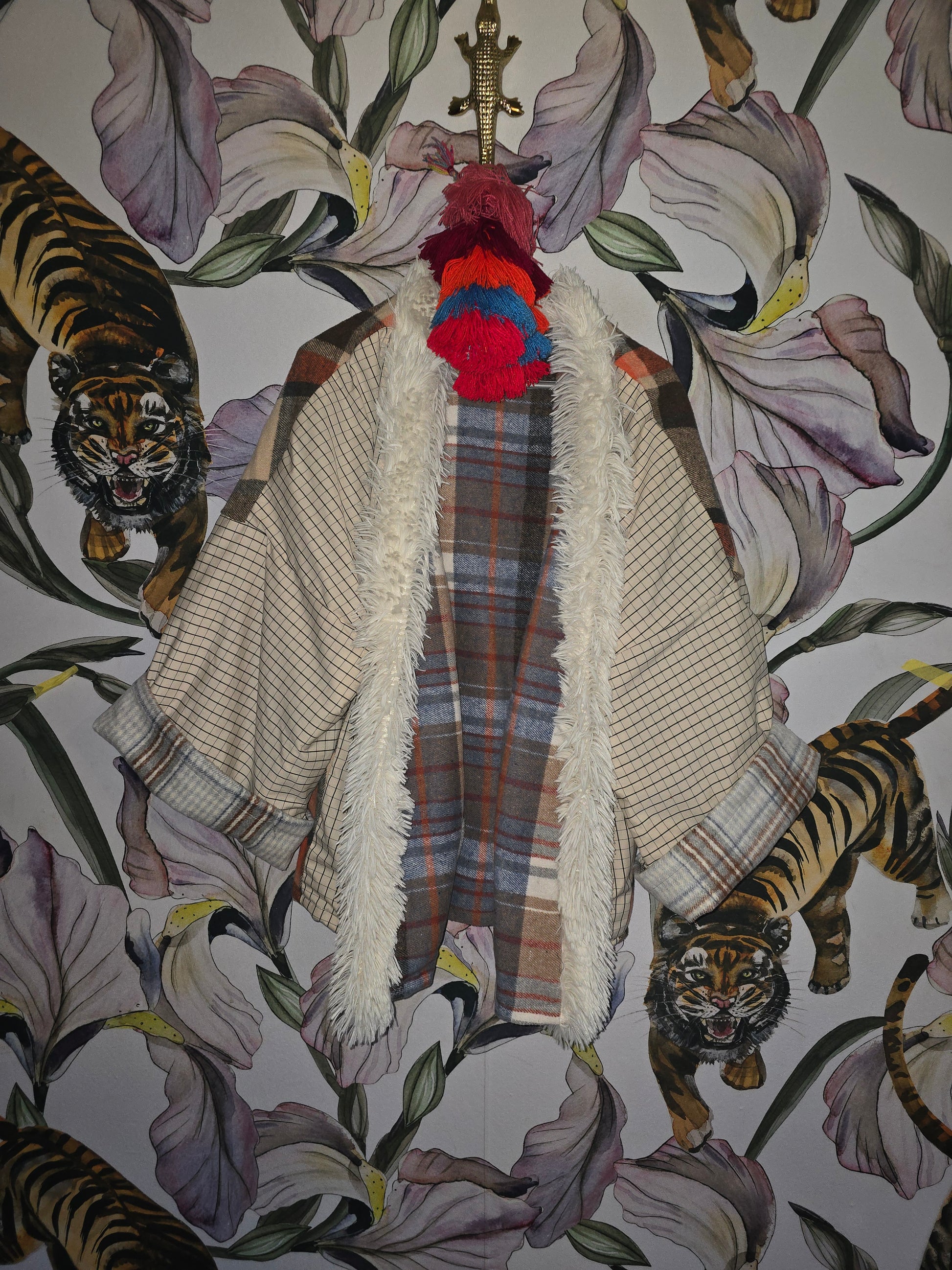 The LUMBER JILL FULLY REVERSIBLE JACKET