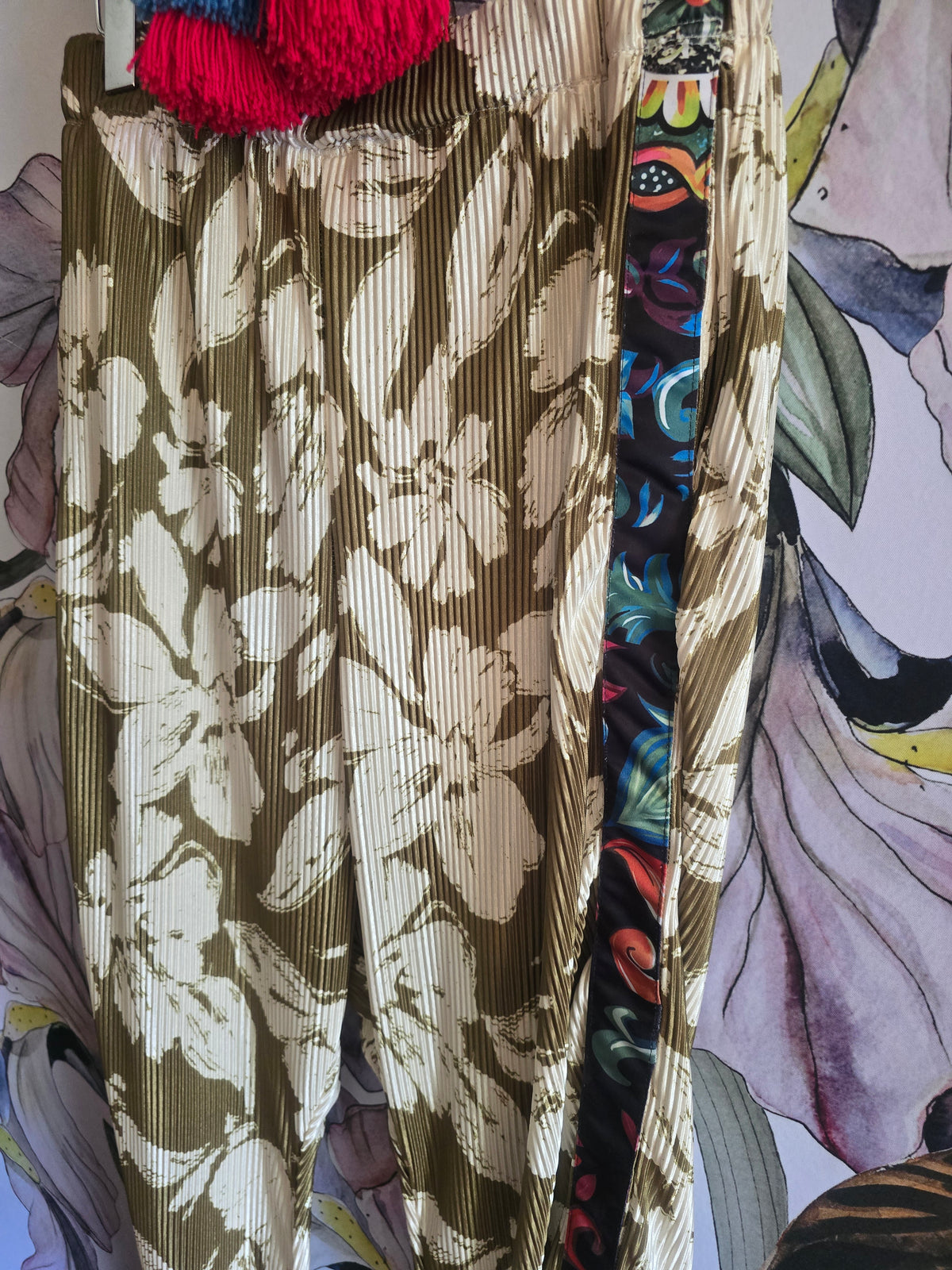 The ELECTRIC GARDEN SET size M/L