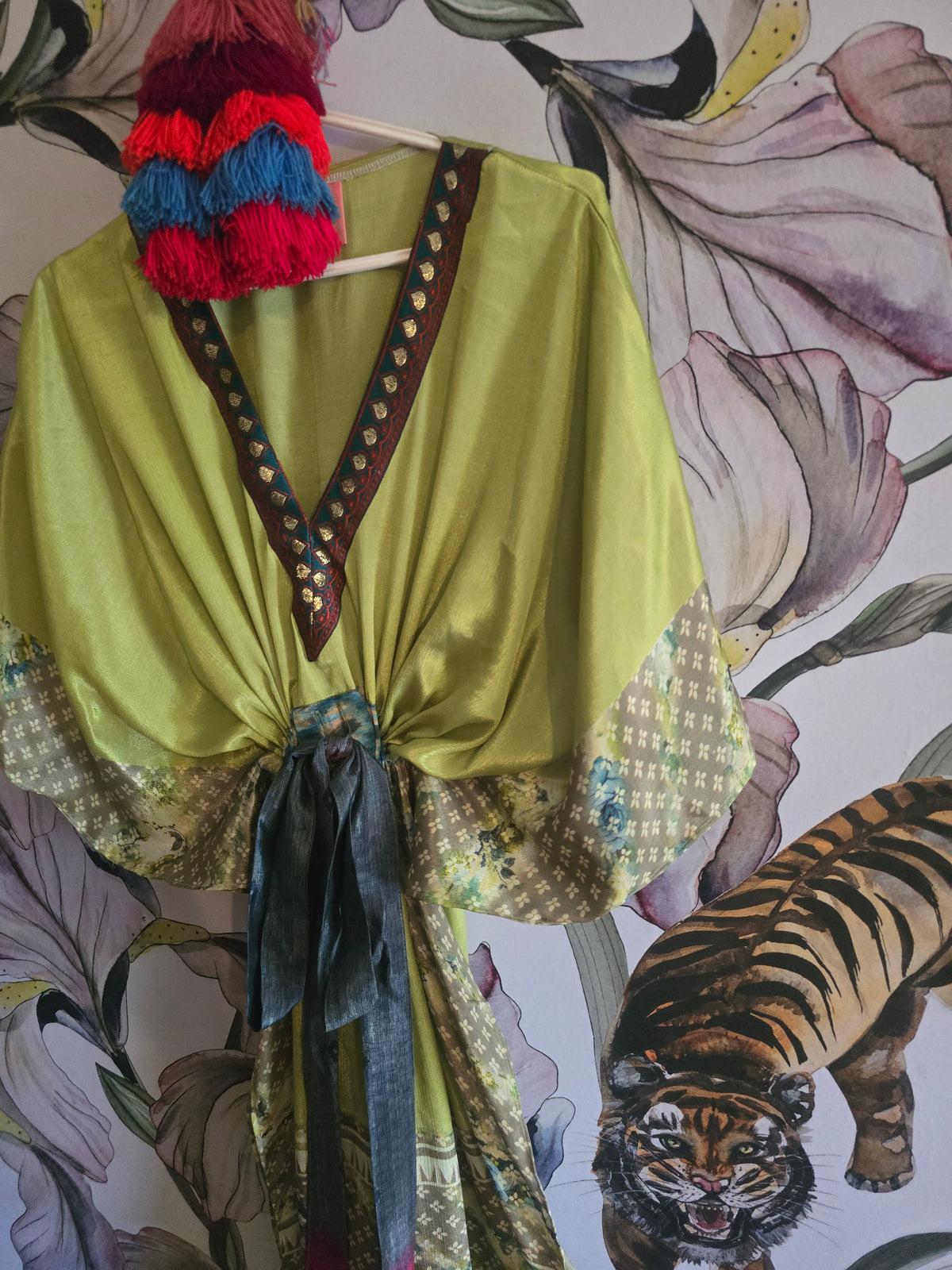 The LONG KAFTAN