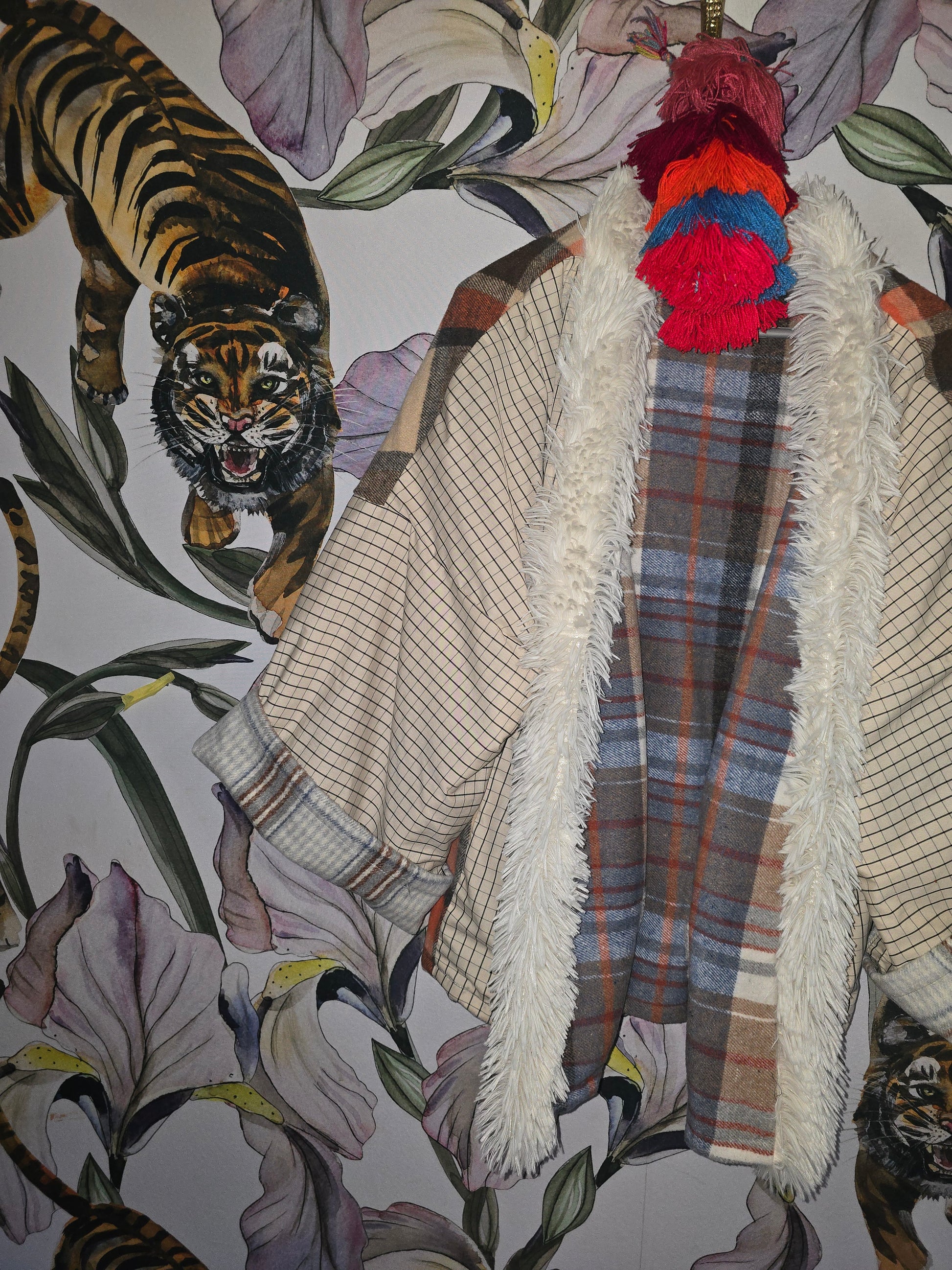 The LUMBER JILL FULLY REVERSIBLE JACKET