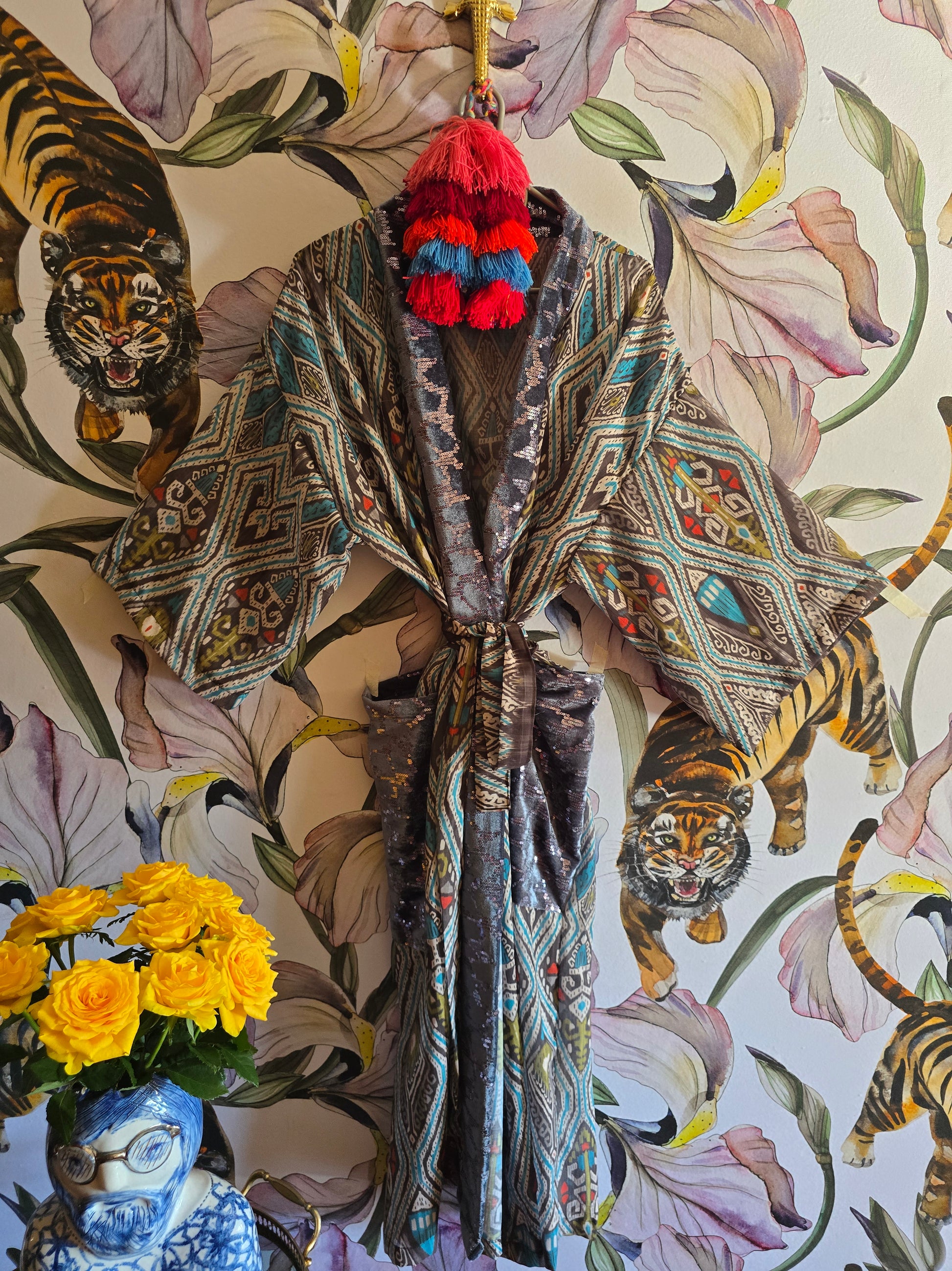 The AZTEC & SEQUINS VELVET KIMONO