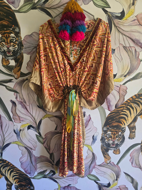 The SHORT KAFTAN