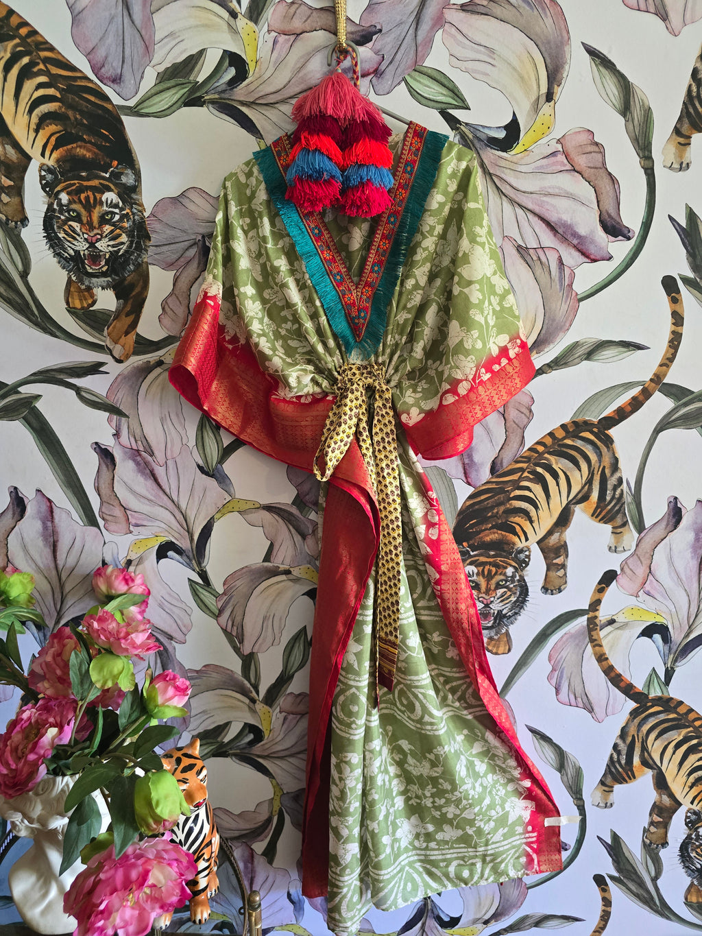 The LONG SILK KAFTAN