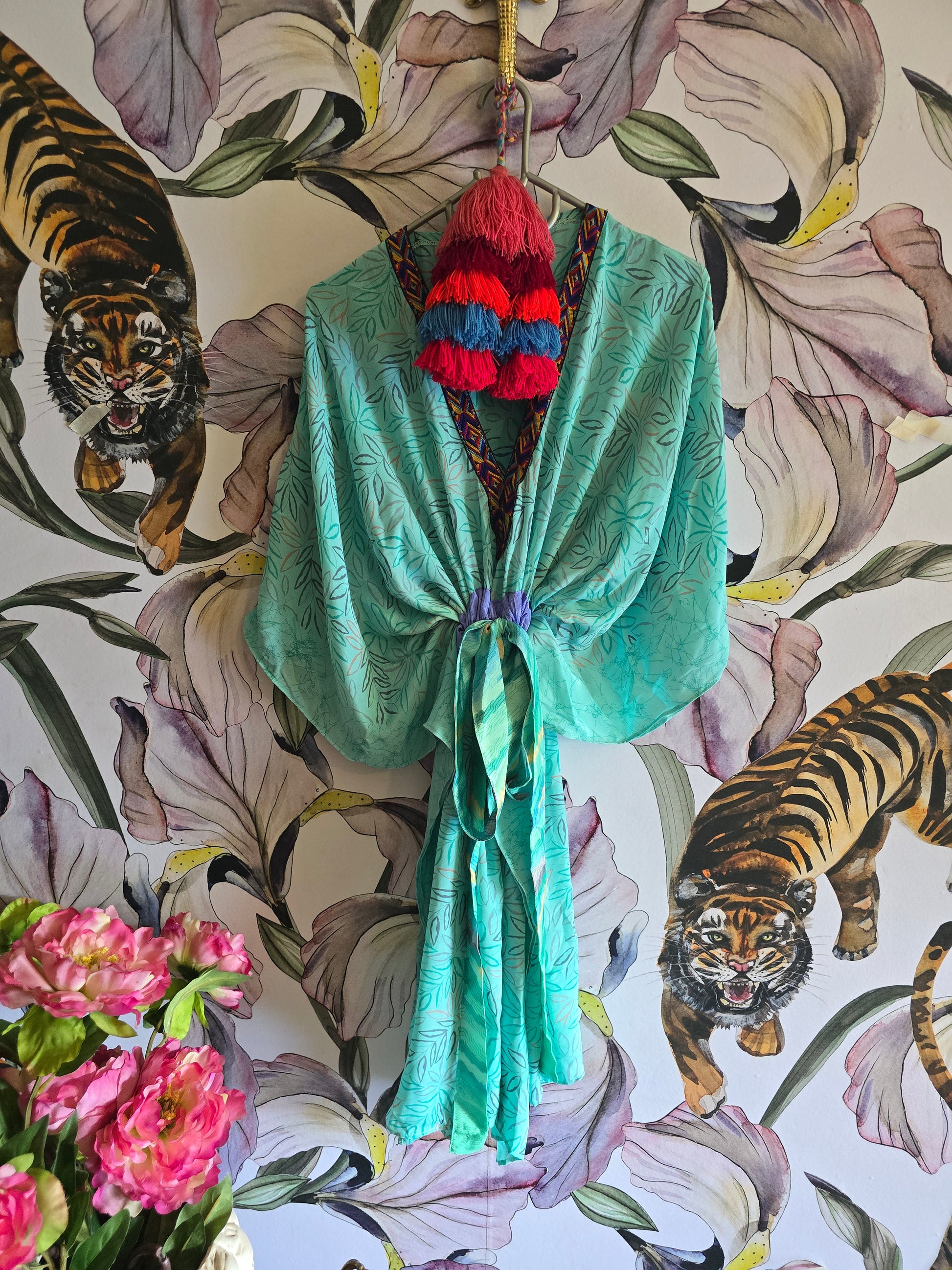 The SHORT KAFTAN