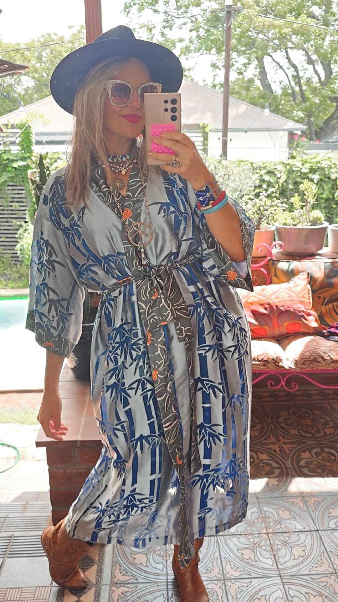 The BAMBOO WHITE LOTUS KIMONO IN SILK