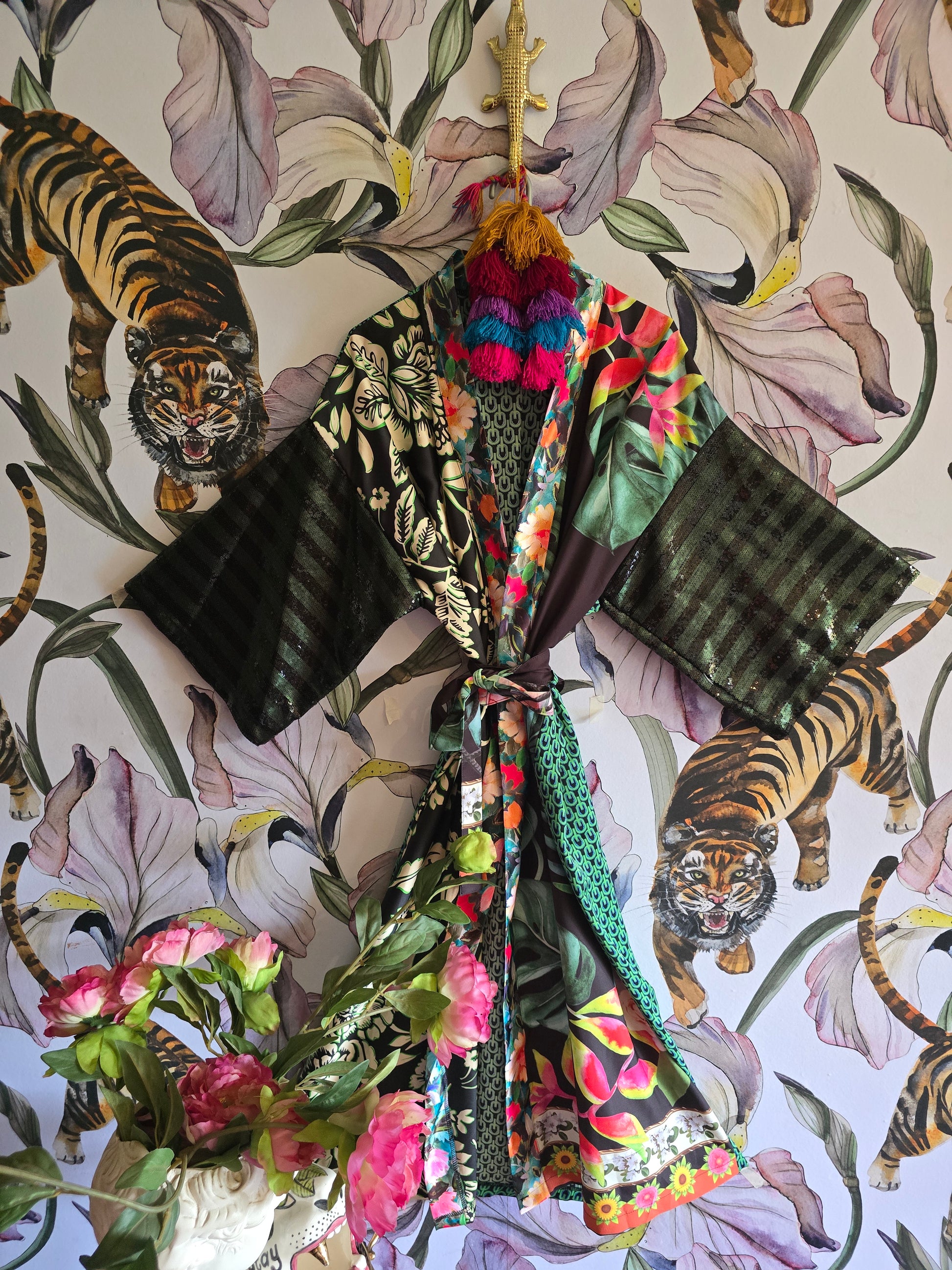 The SPARKLE GIRL MEETS JUNGLE