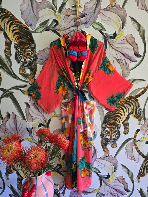 The sweet peach kimono