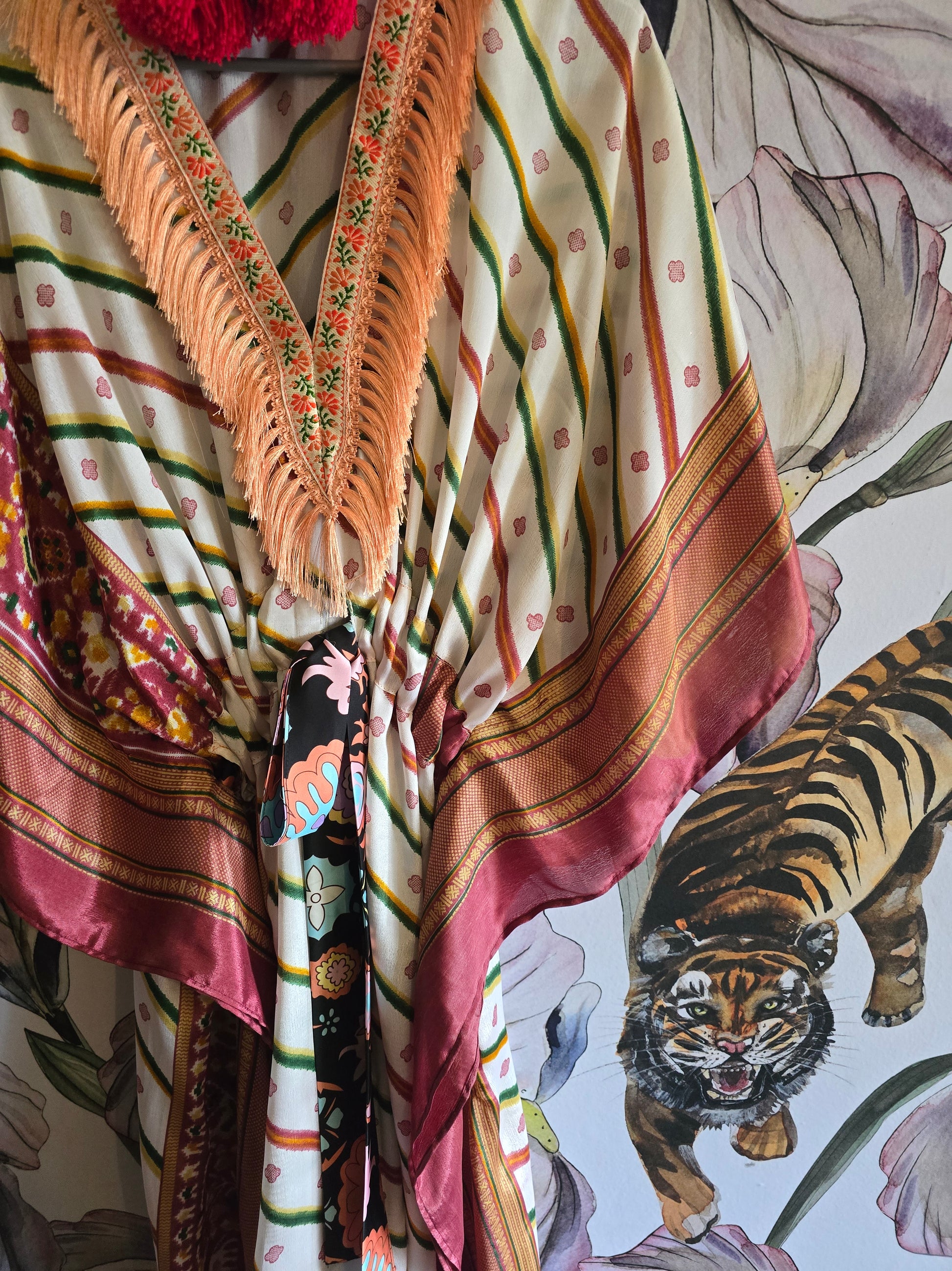 The SHORT KAFTAN