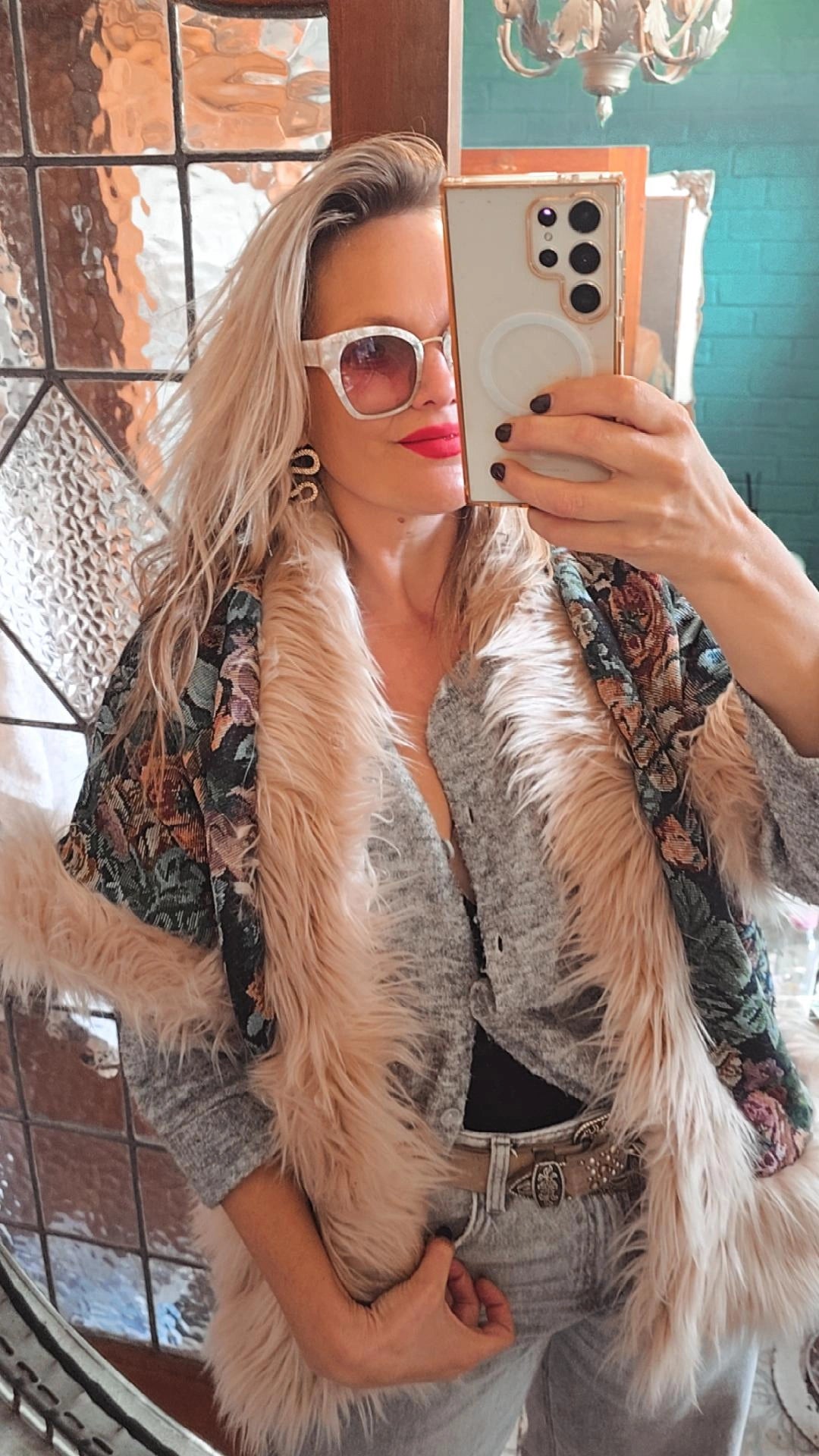 The TAPESTRY & VELVET MARIE~ANTOINETTE GILET