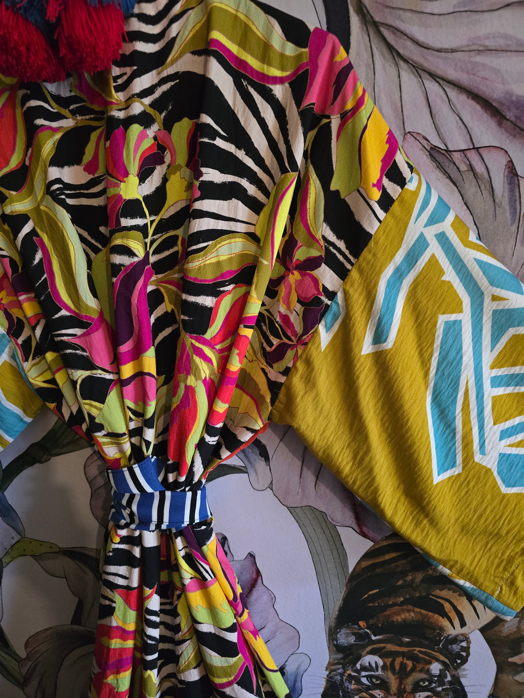 The DELICIOUS MONSTER & TROPICAL ZEBRA