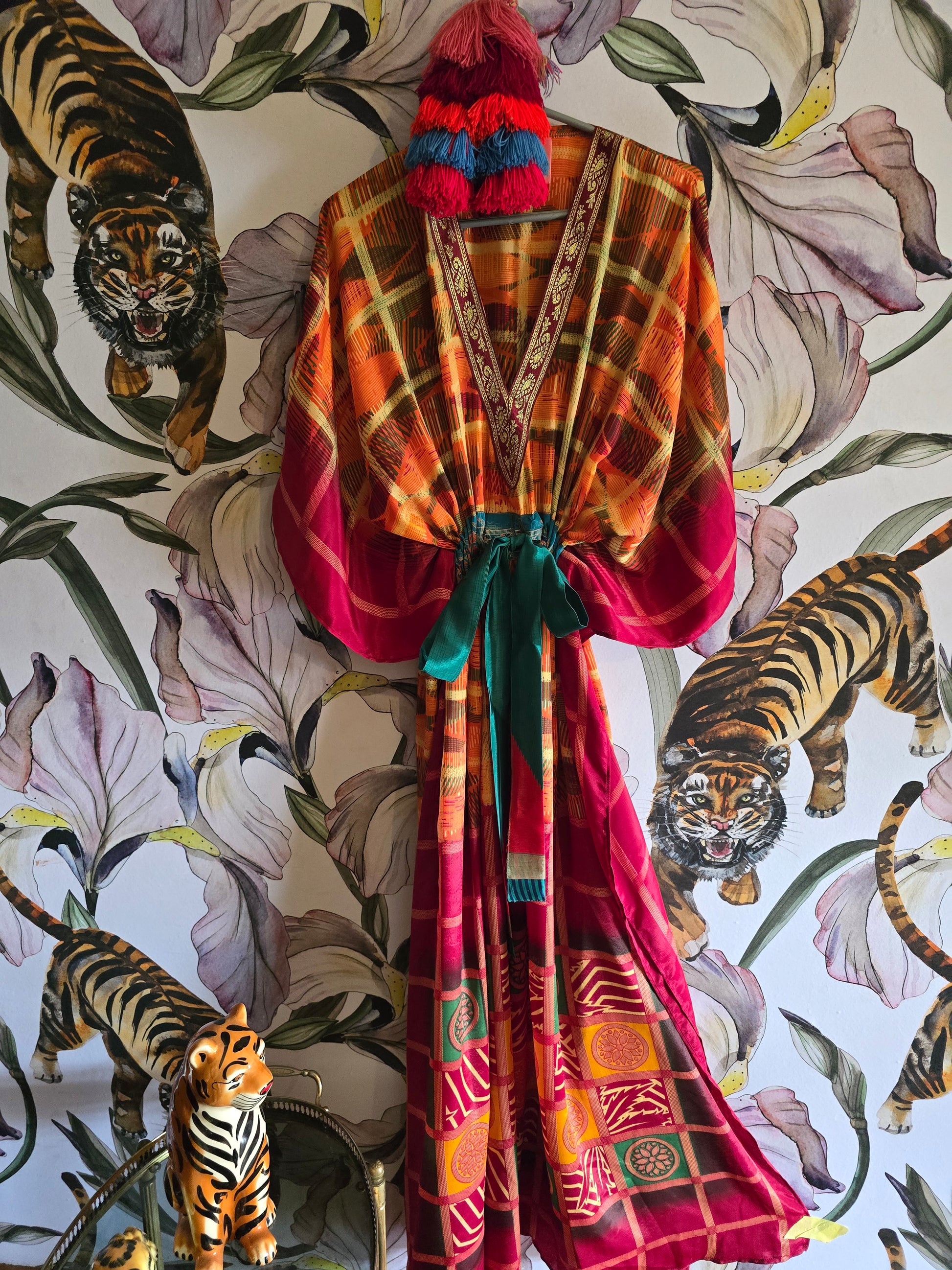 The LONG KAFTAN