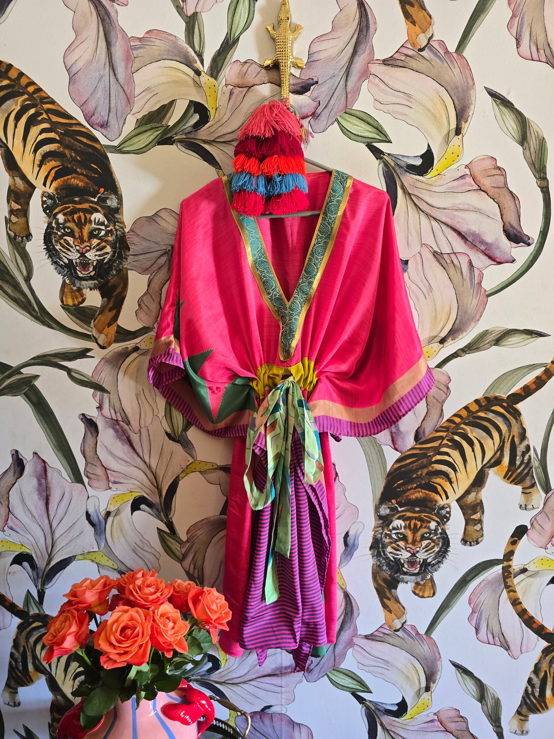 The SHORT KAFTAN