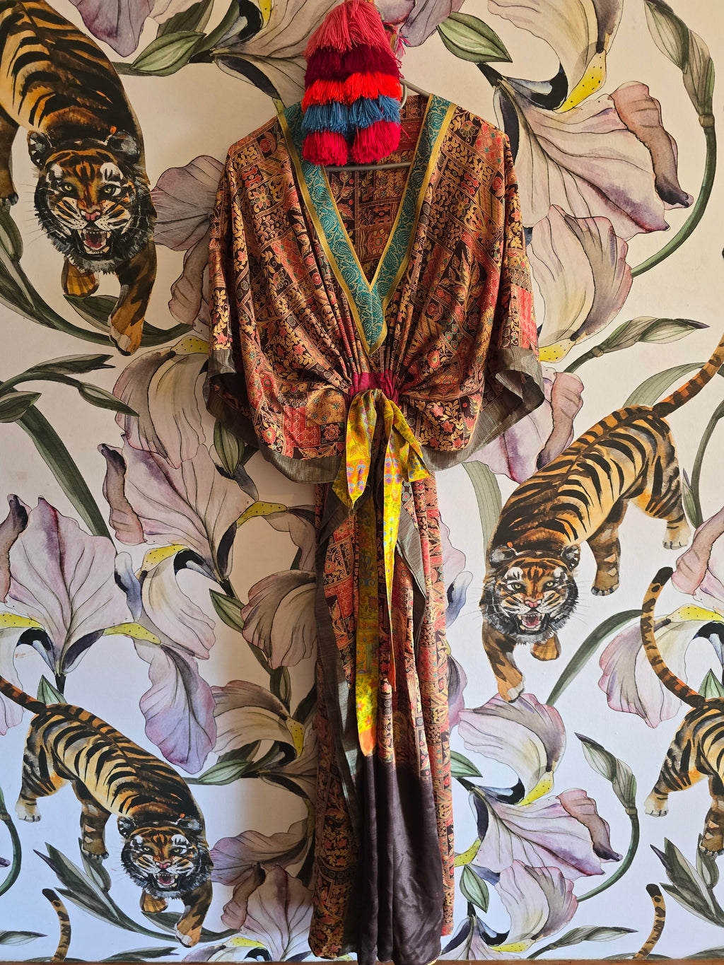 The LONG KAFTAN
