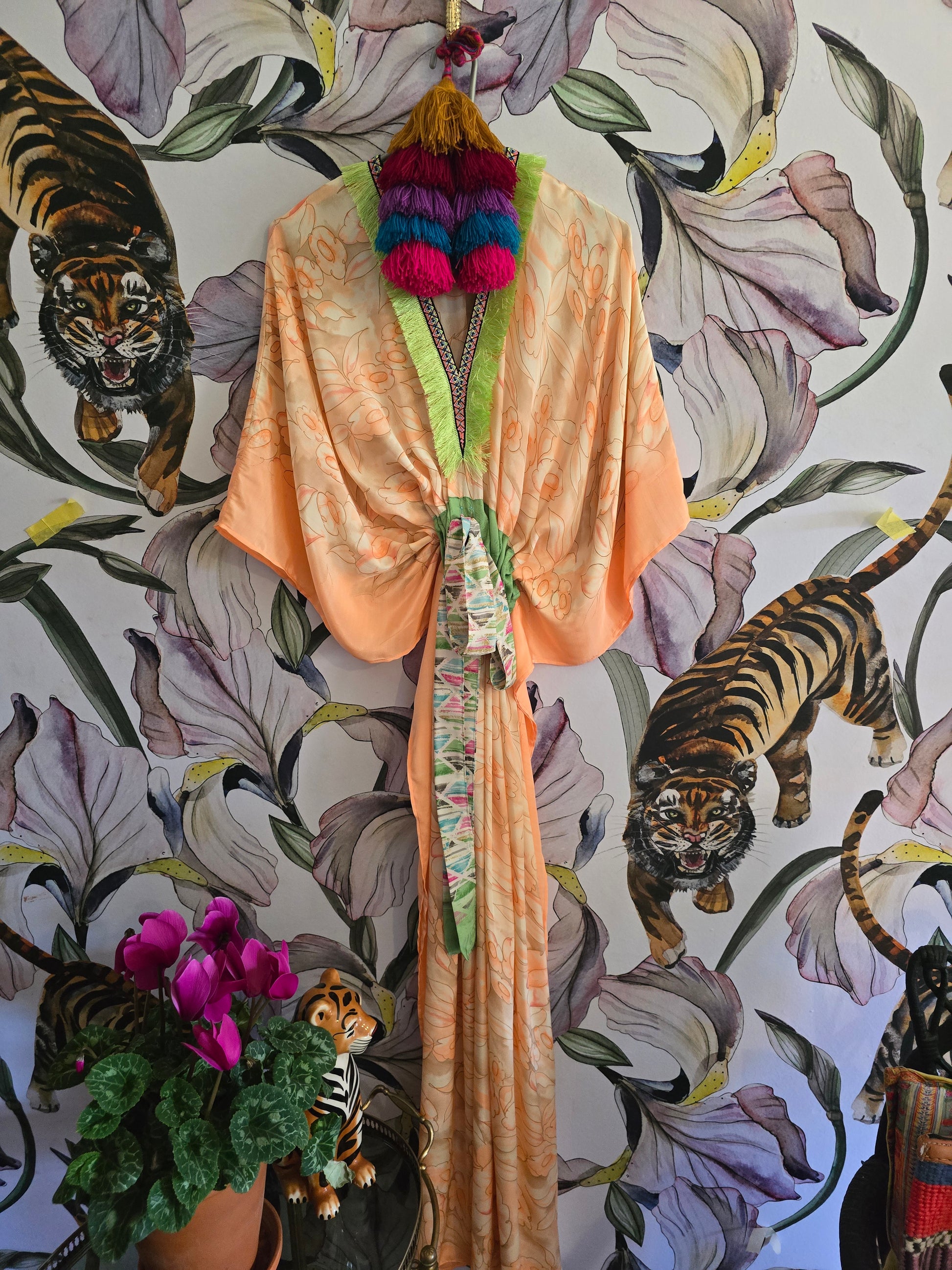 The LONG KAFTAN