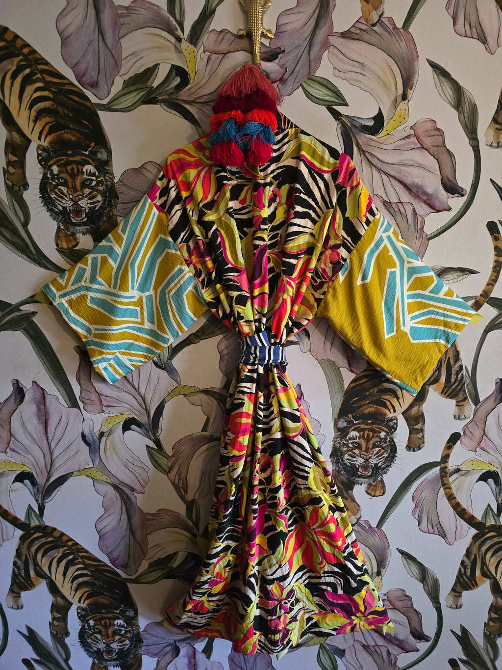 The DELICIOUS MONSTER & TROPICAL ZEBRA