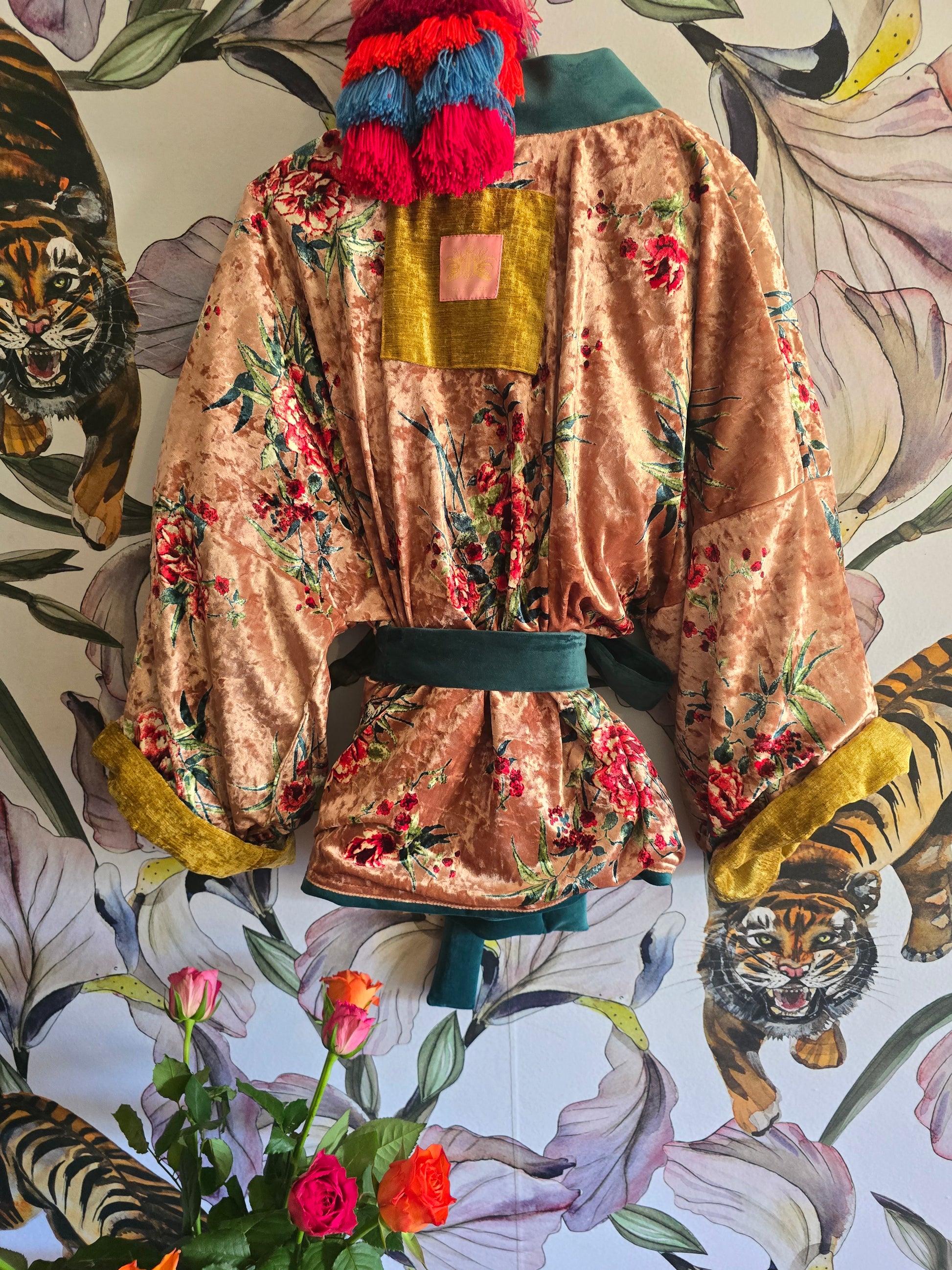 The ORIENTAL PINK WITH BLOSSOMS REVERSIBLE VELVET CROPPED KIMONO JACKET