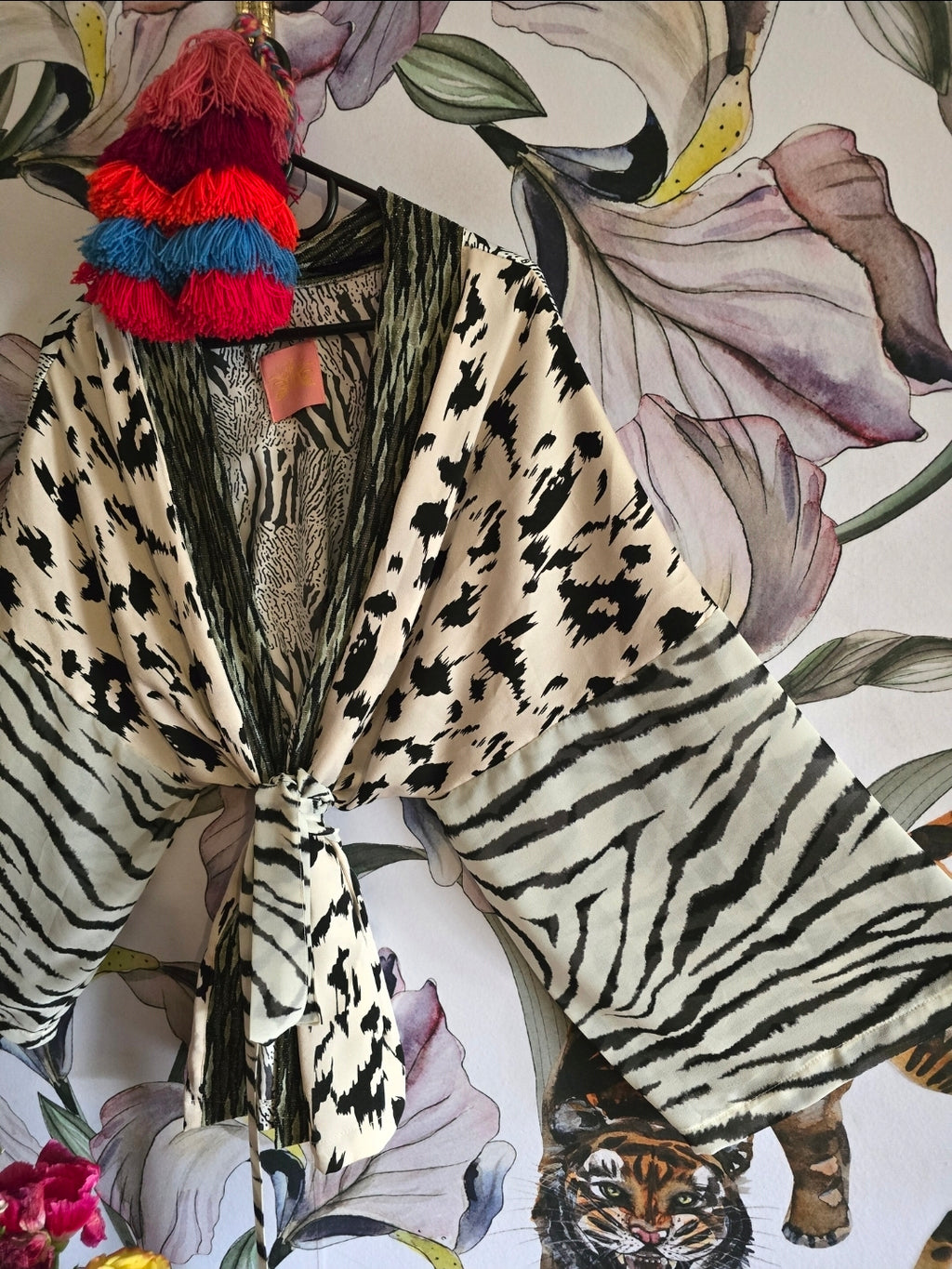The SAFARI CROPPED KIMONO