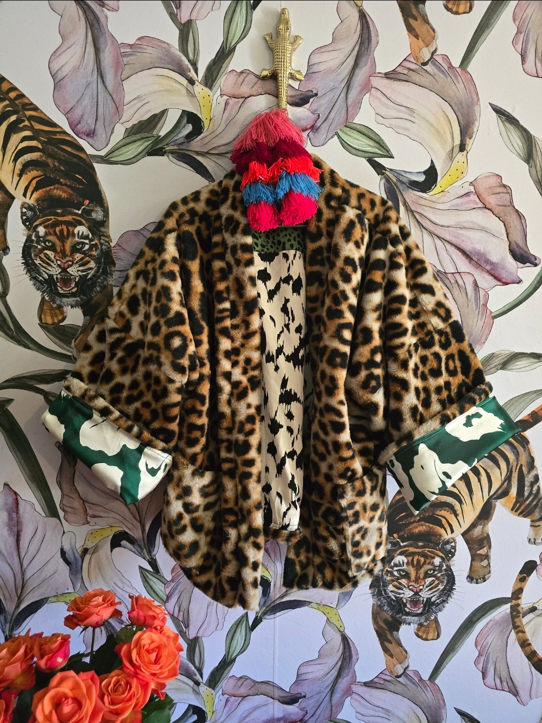 The LEOPARD FAUX FUR REVERSIBLE JACKET