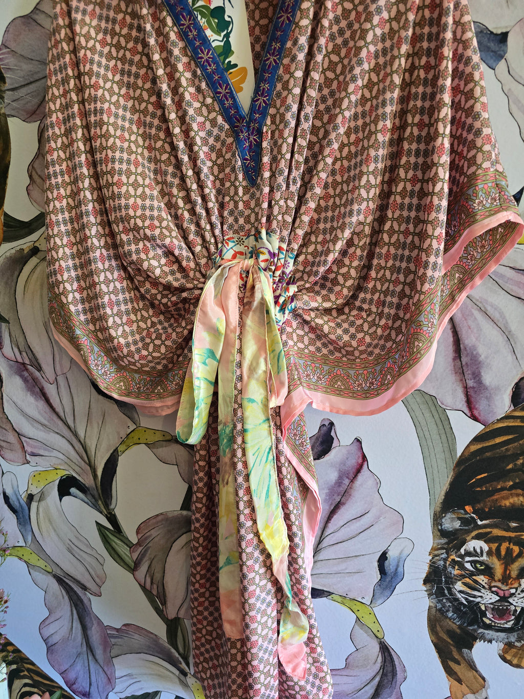 The SHORT KAFTAN