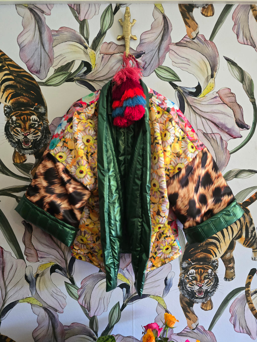 The COOL MOM PUFFER ART JACKET #2