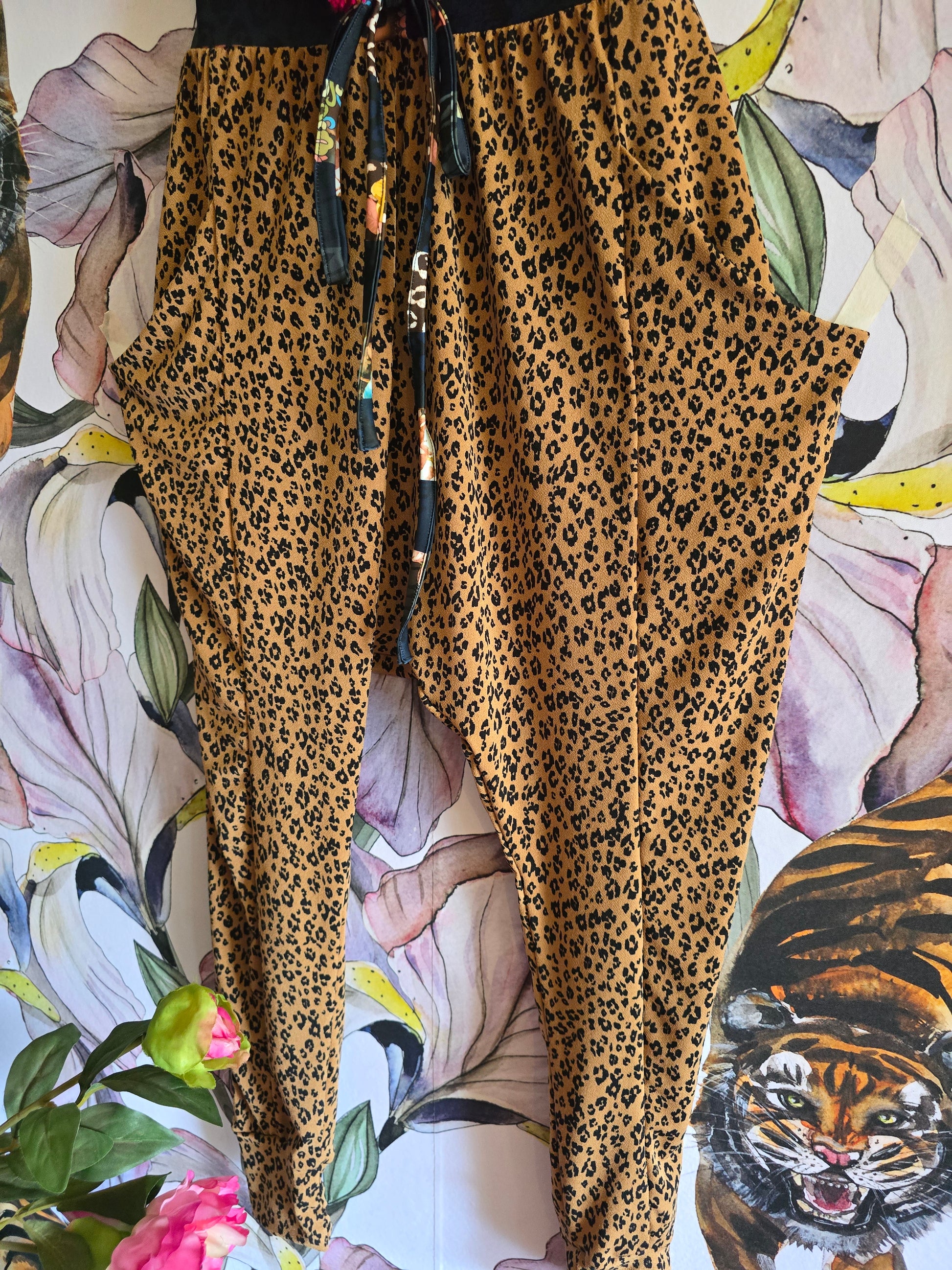 The LEOPARD BEACH BROEK S/M