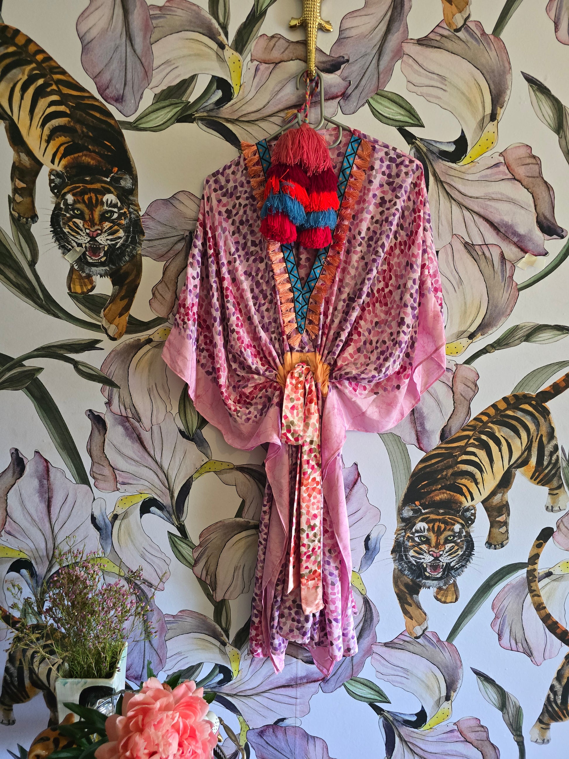 The SHORT KAFTAN