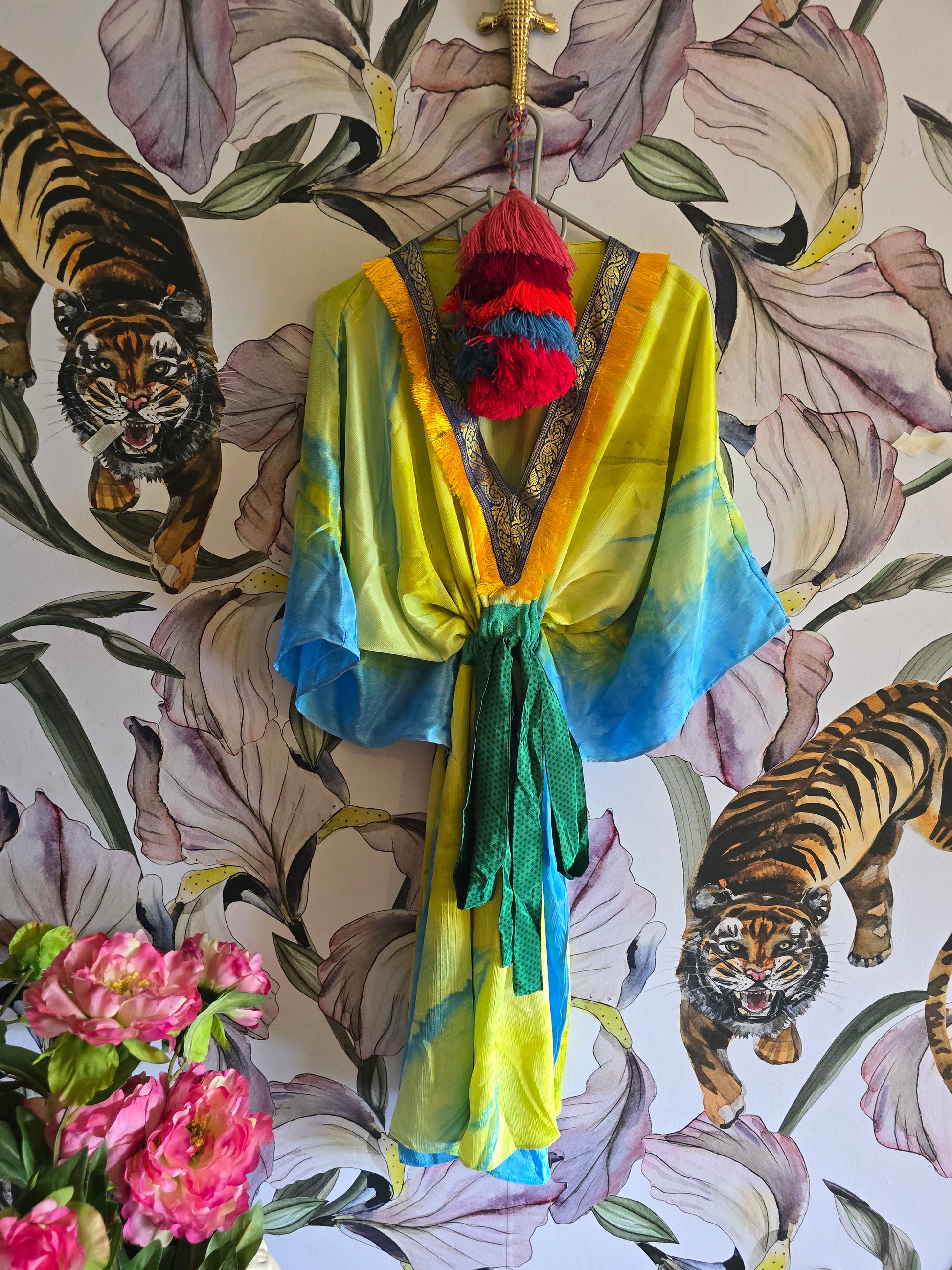 The SHORT KAFTAN