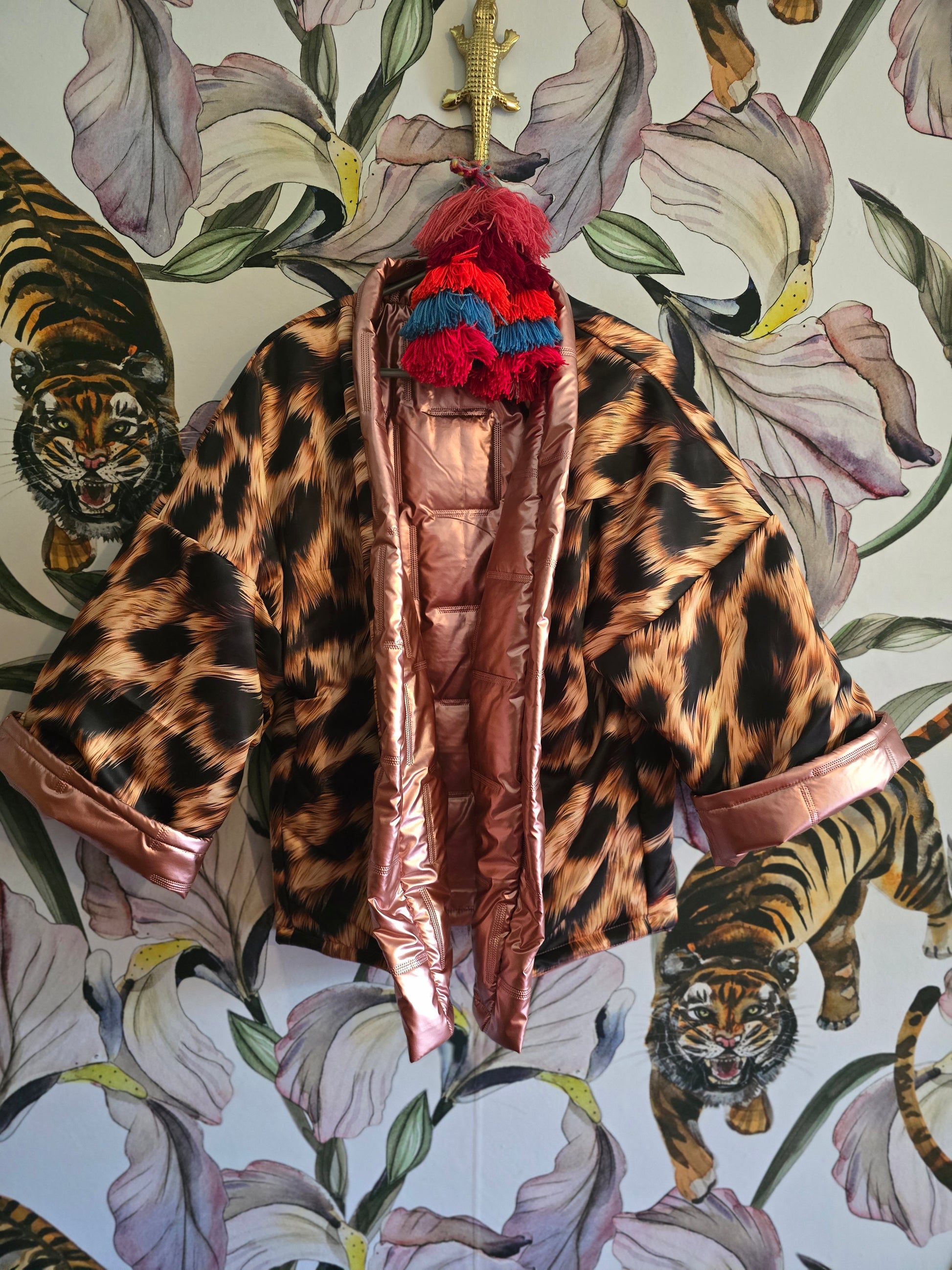 The COOL MOM PINK & LEOPARD REVERSIBLE PUFFER JACKET 🐆 ONLY ONE AVAILABLE