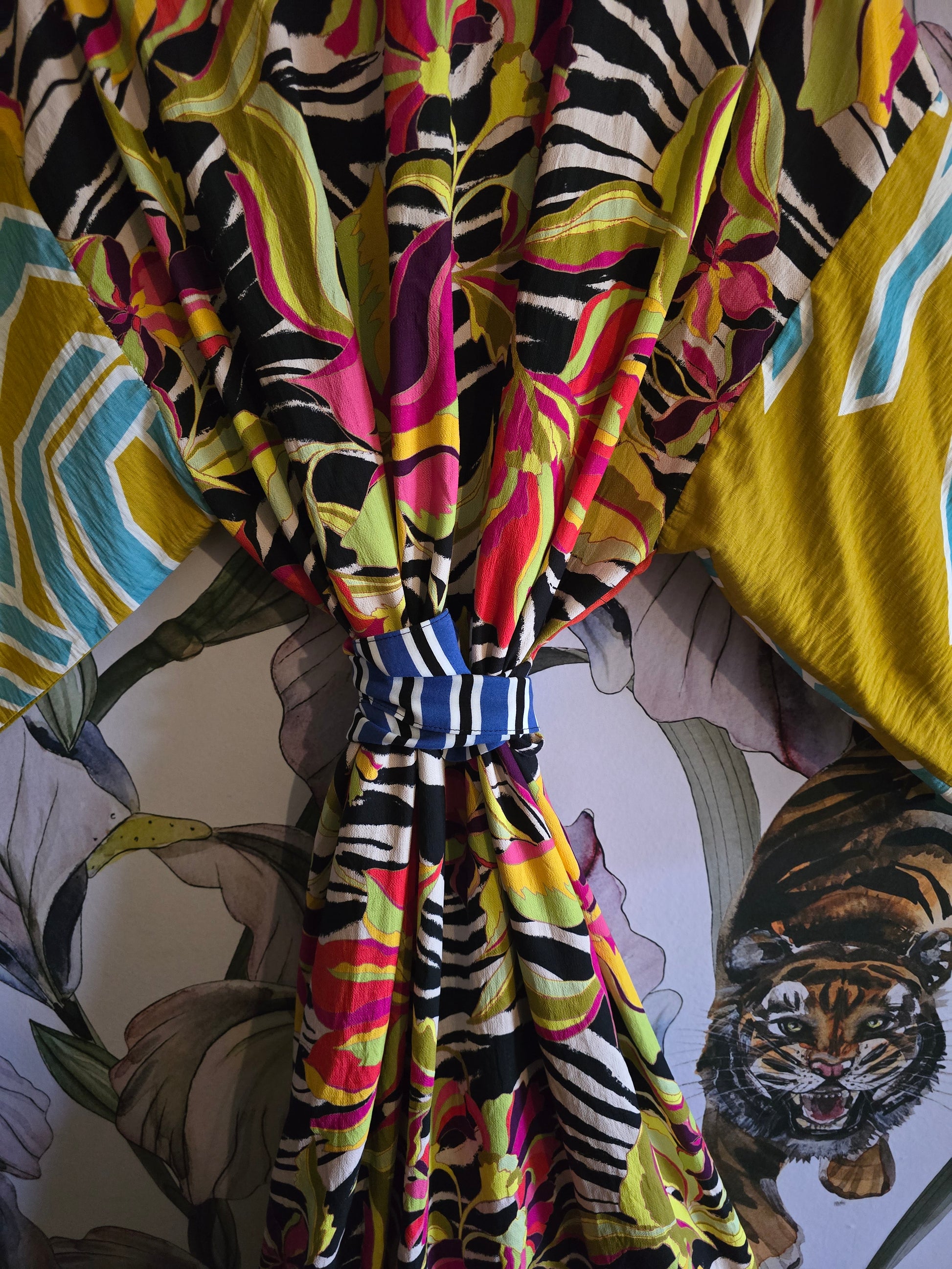 The DELICIOUS MONSTER & TROPICAL ZEBRA