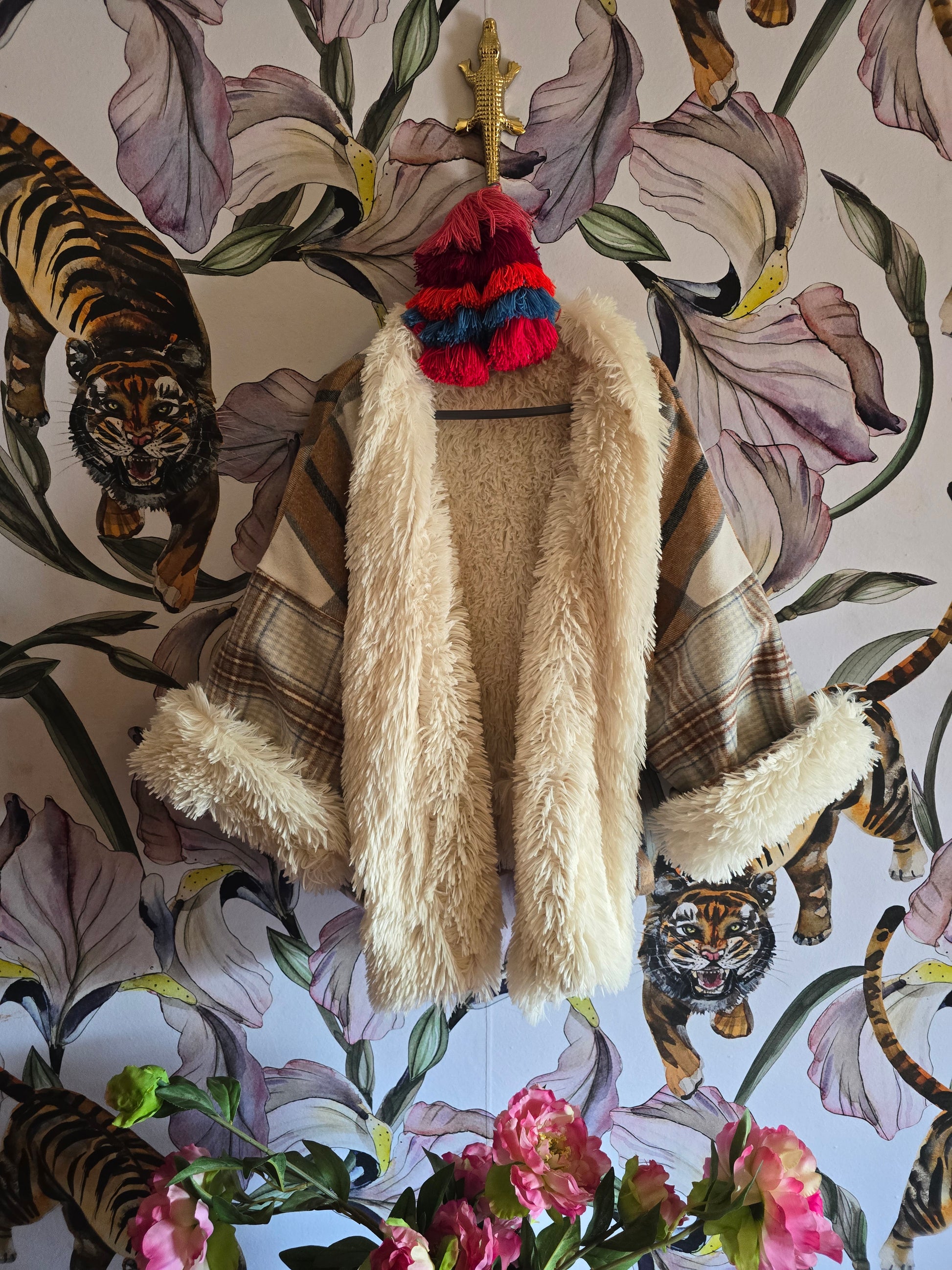The TEDDY FULLY REVERSIBLE CREAM AND CHECK JACKET