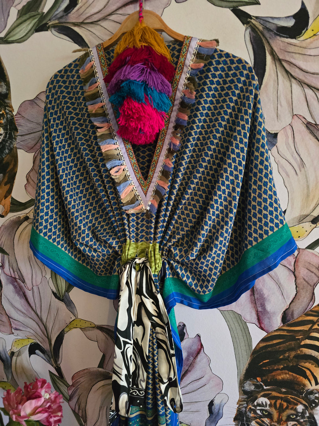 The LONG KAFTAN