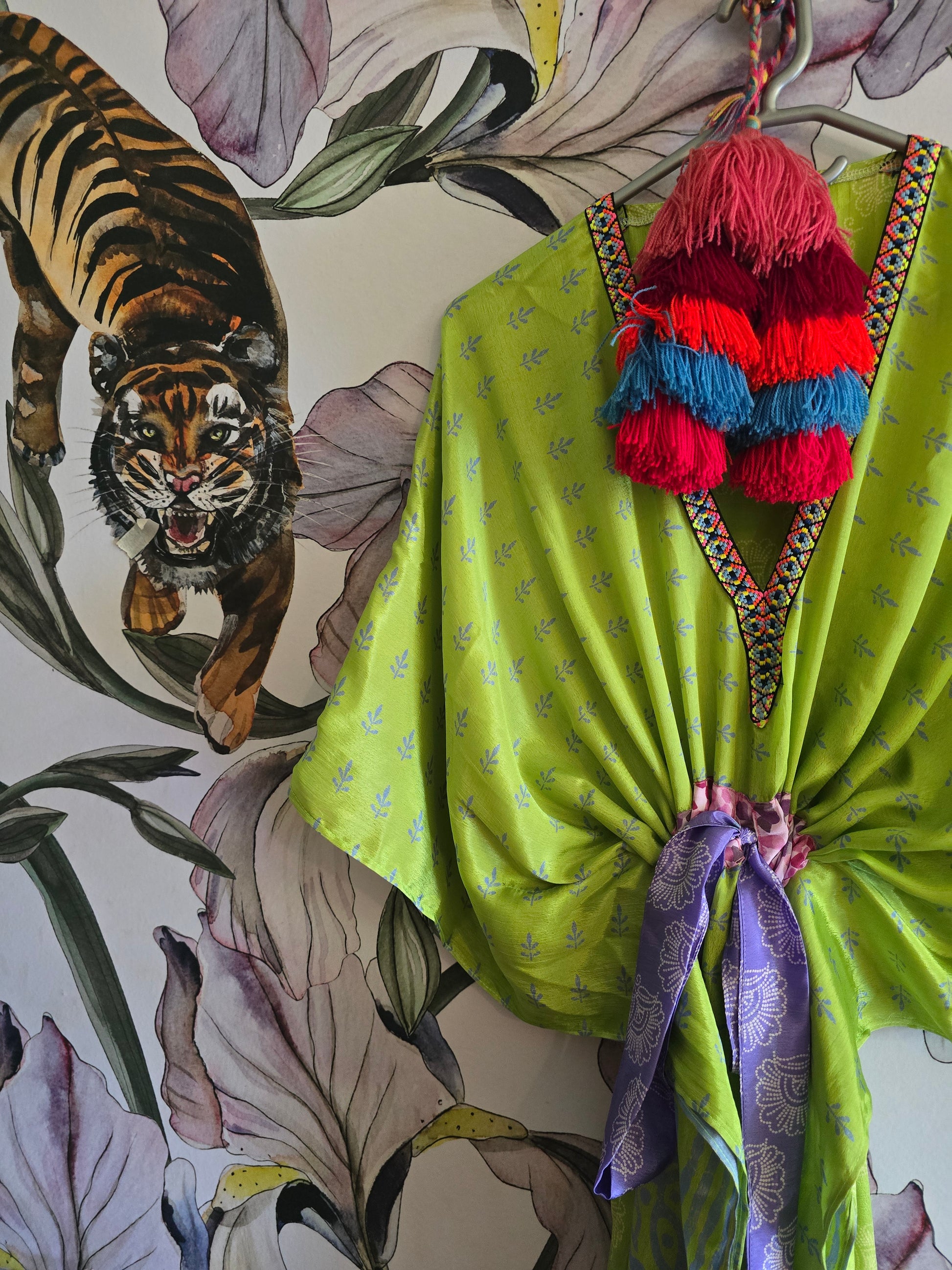 The SHORT KAFTAN
